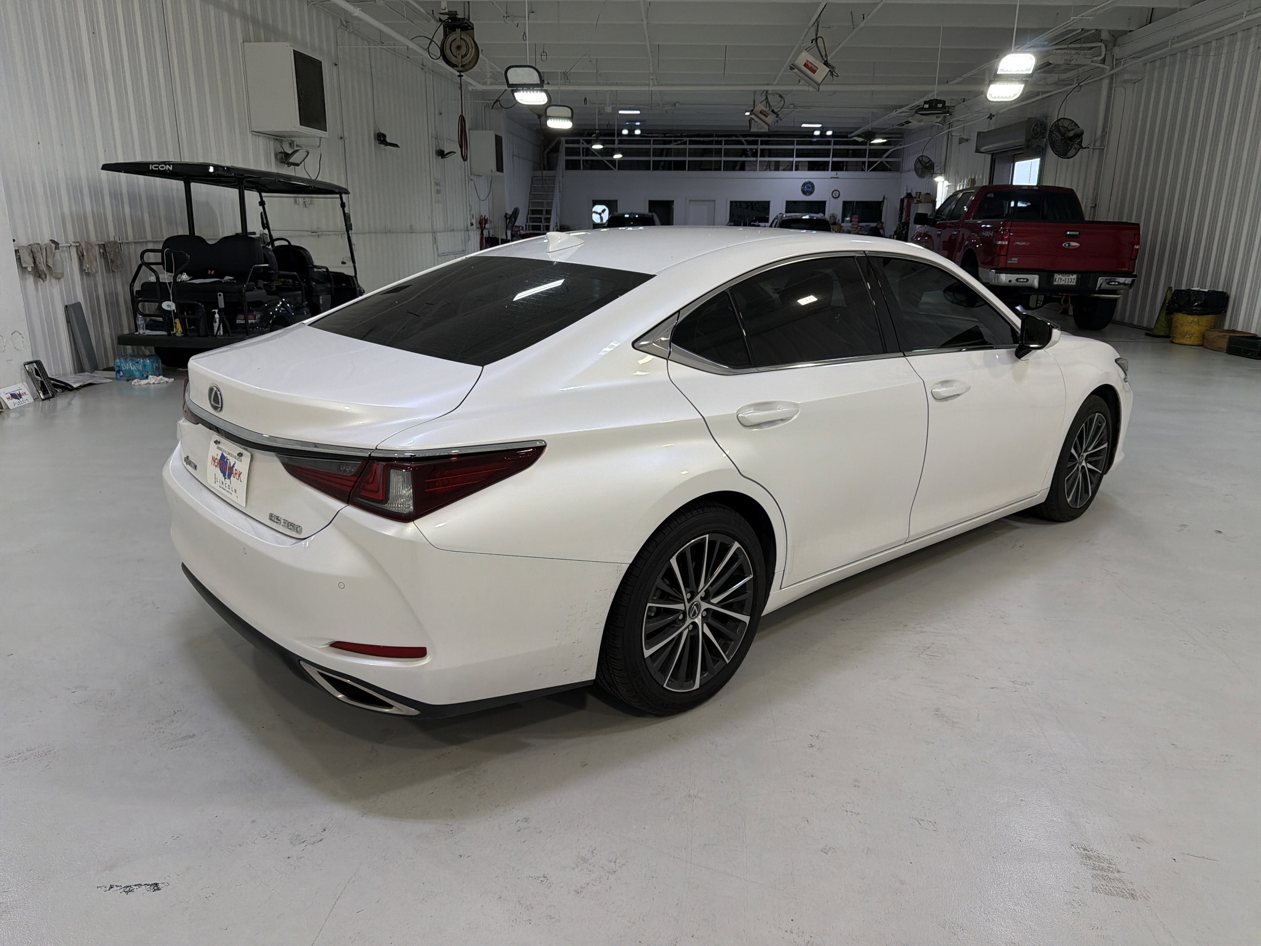 2025 Lexus ES ES 350