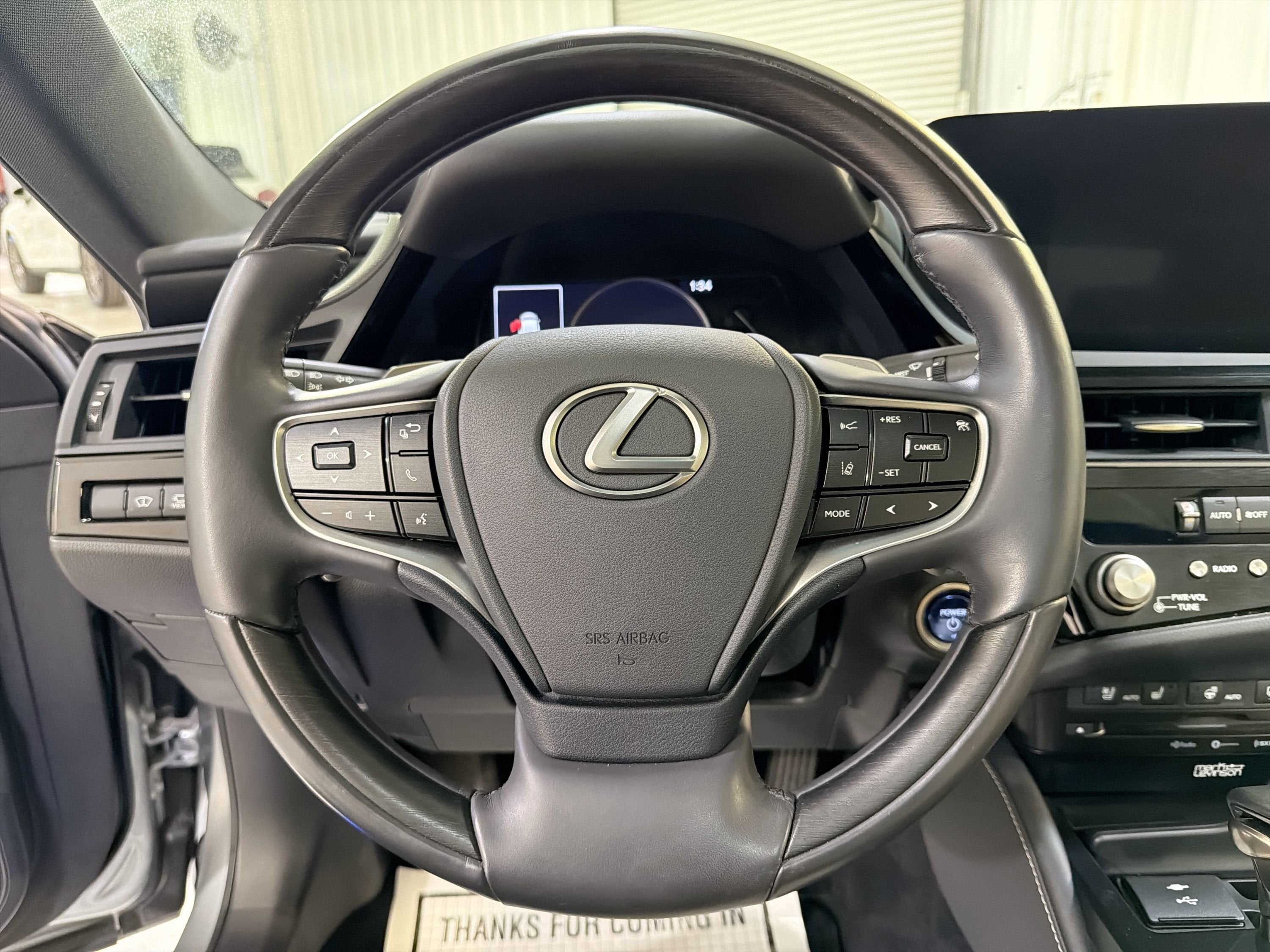 2022 Lexus ES ES 300h Ultra Luxury