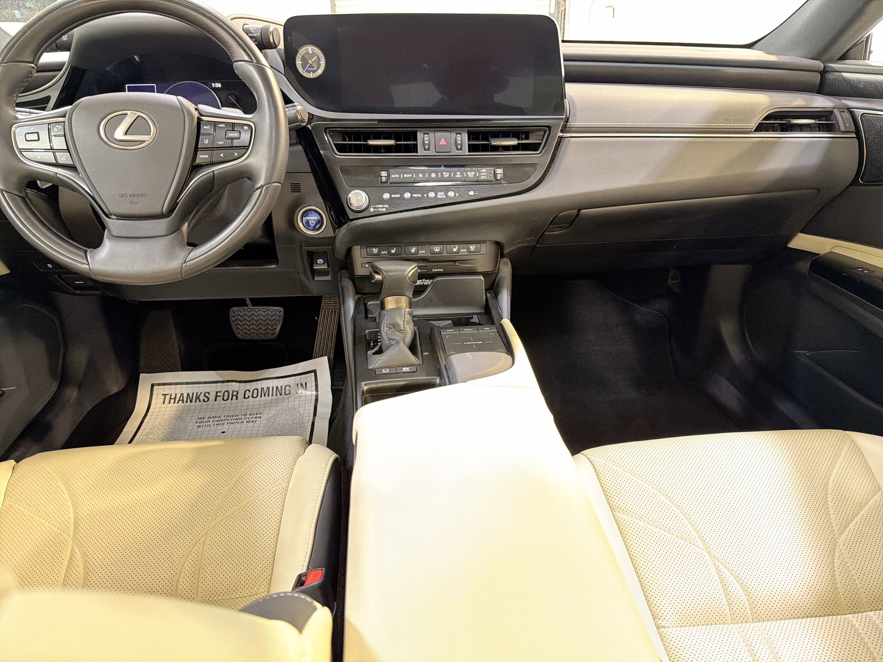 2022 Lexus ES ES 300h Ultra Luxury