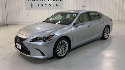 2022 Lexus ES ES 300h Ultra Luxury