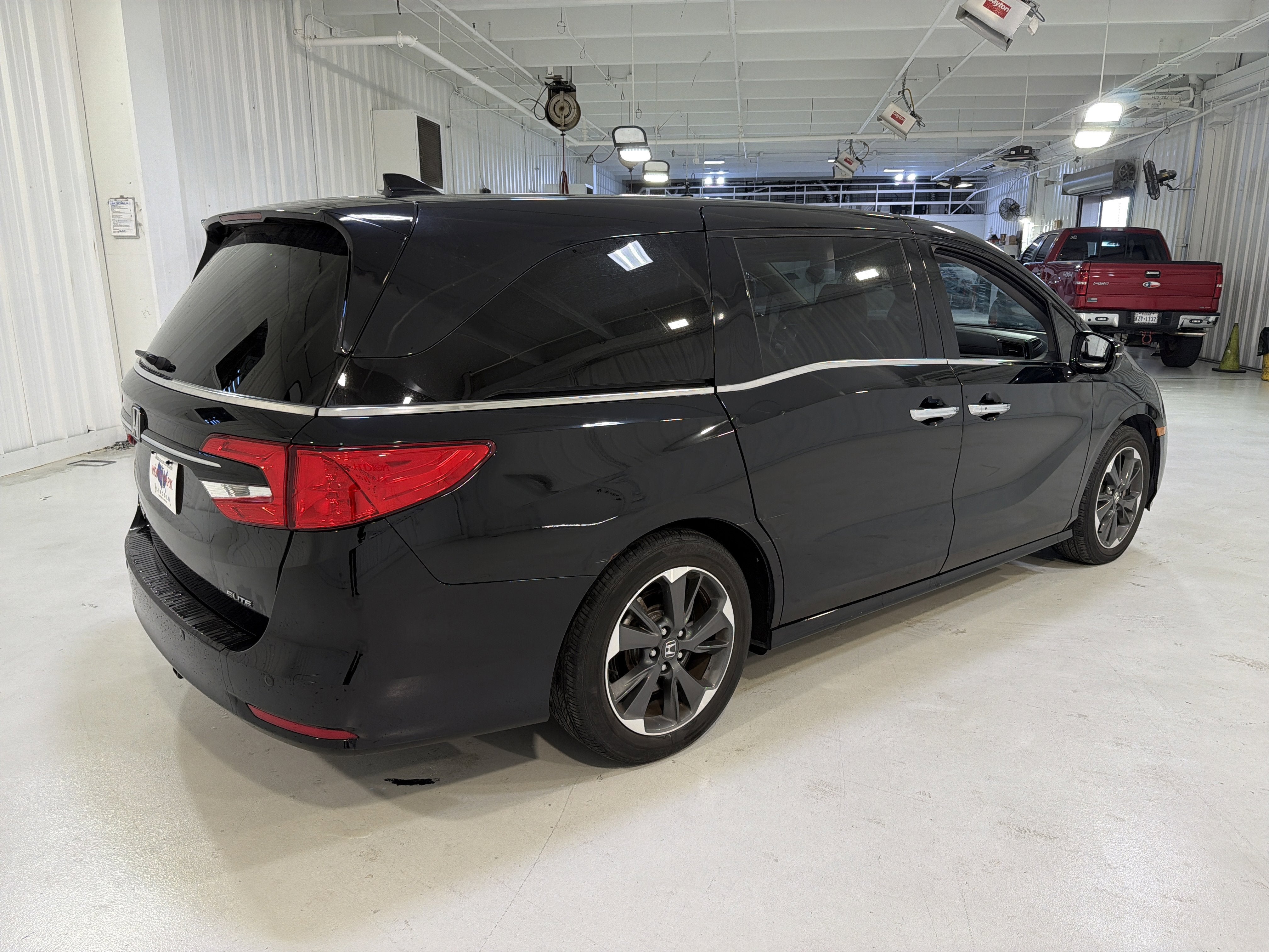 2023 Honda Odyssey Elite
