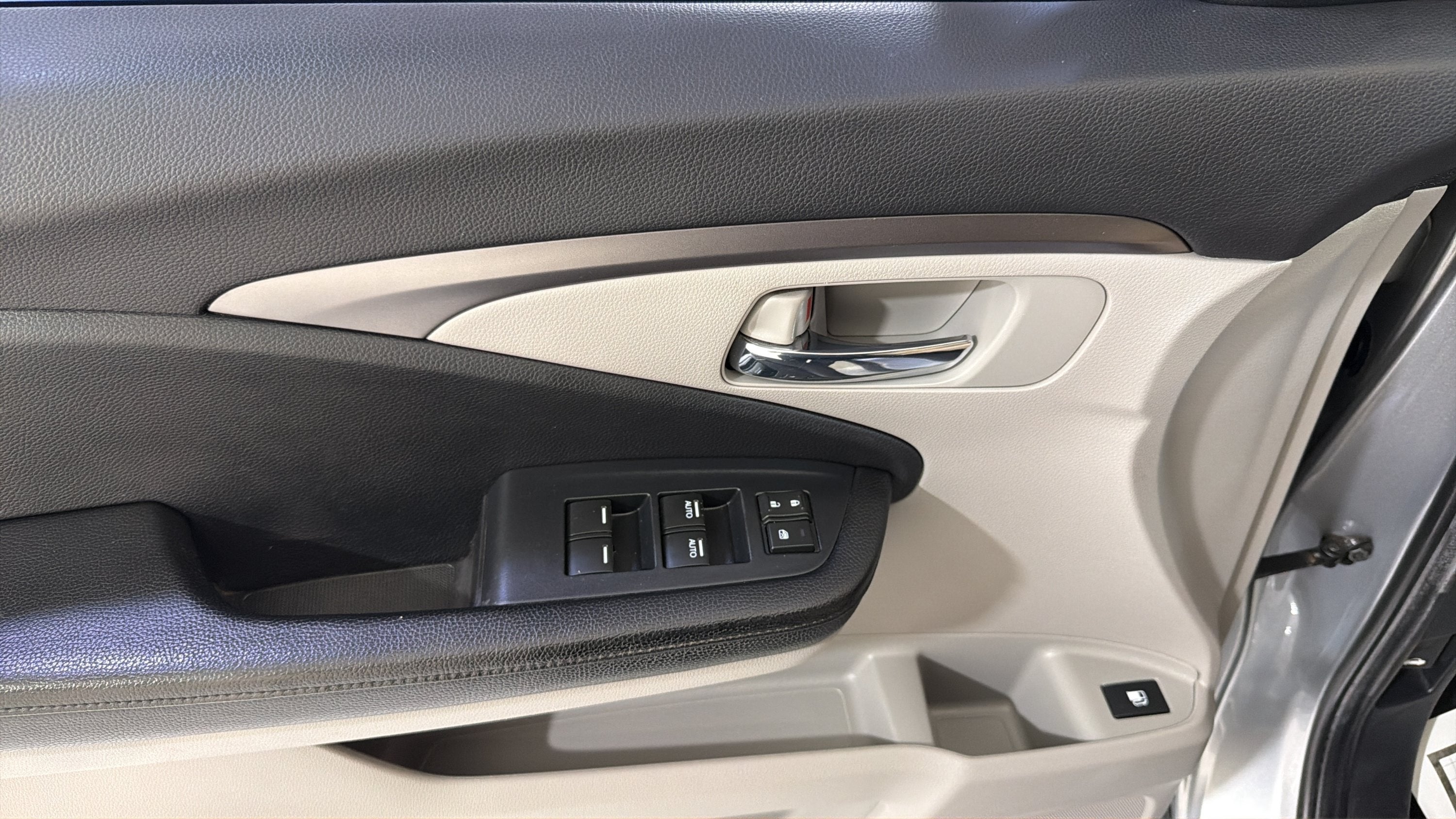 2020 Honda Pilot LX