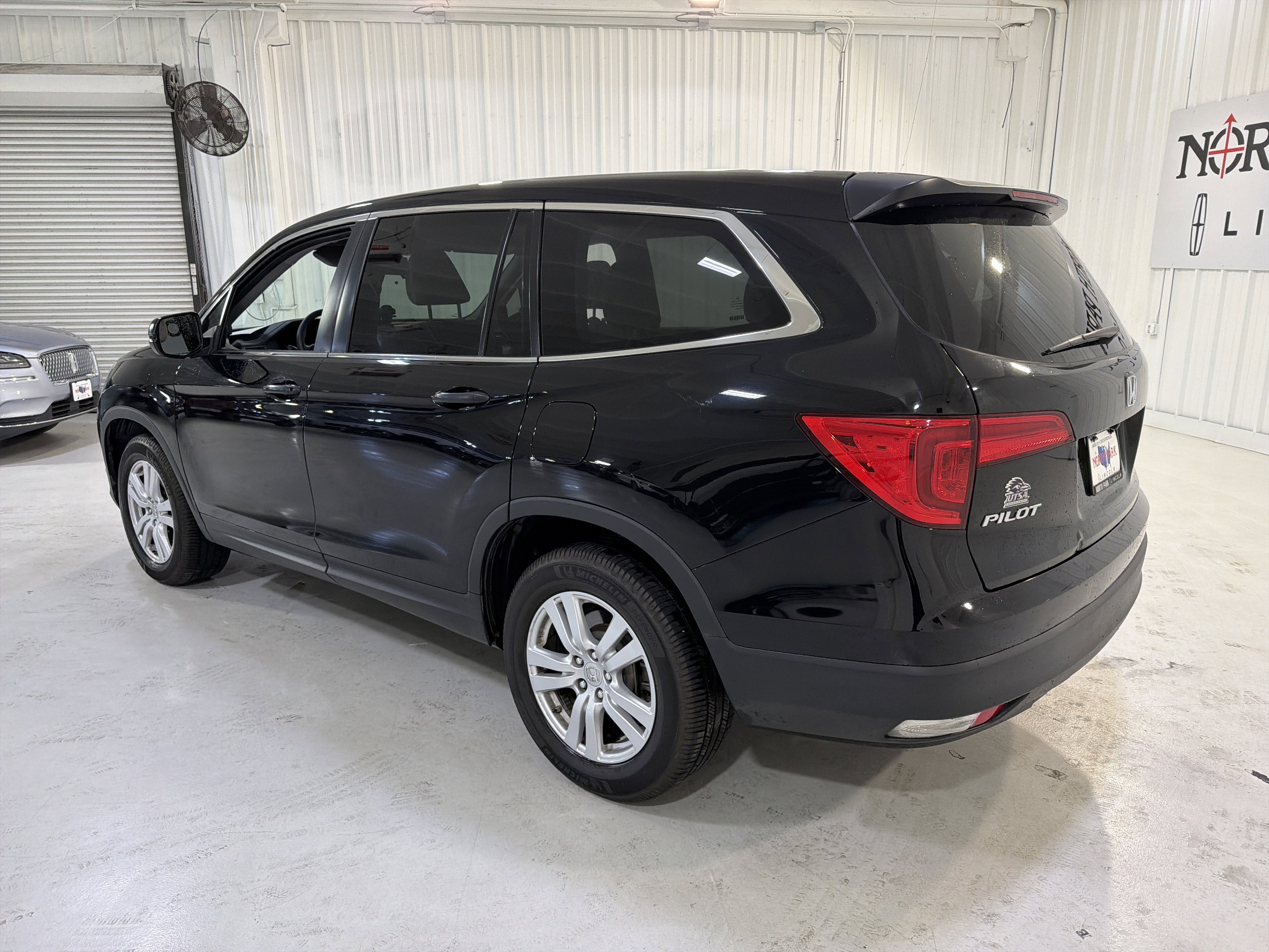 2018 Honda Pilot LX