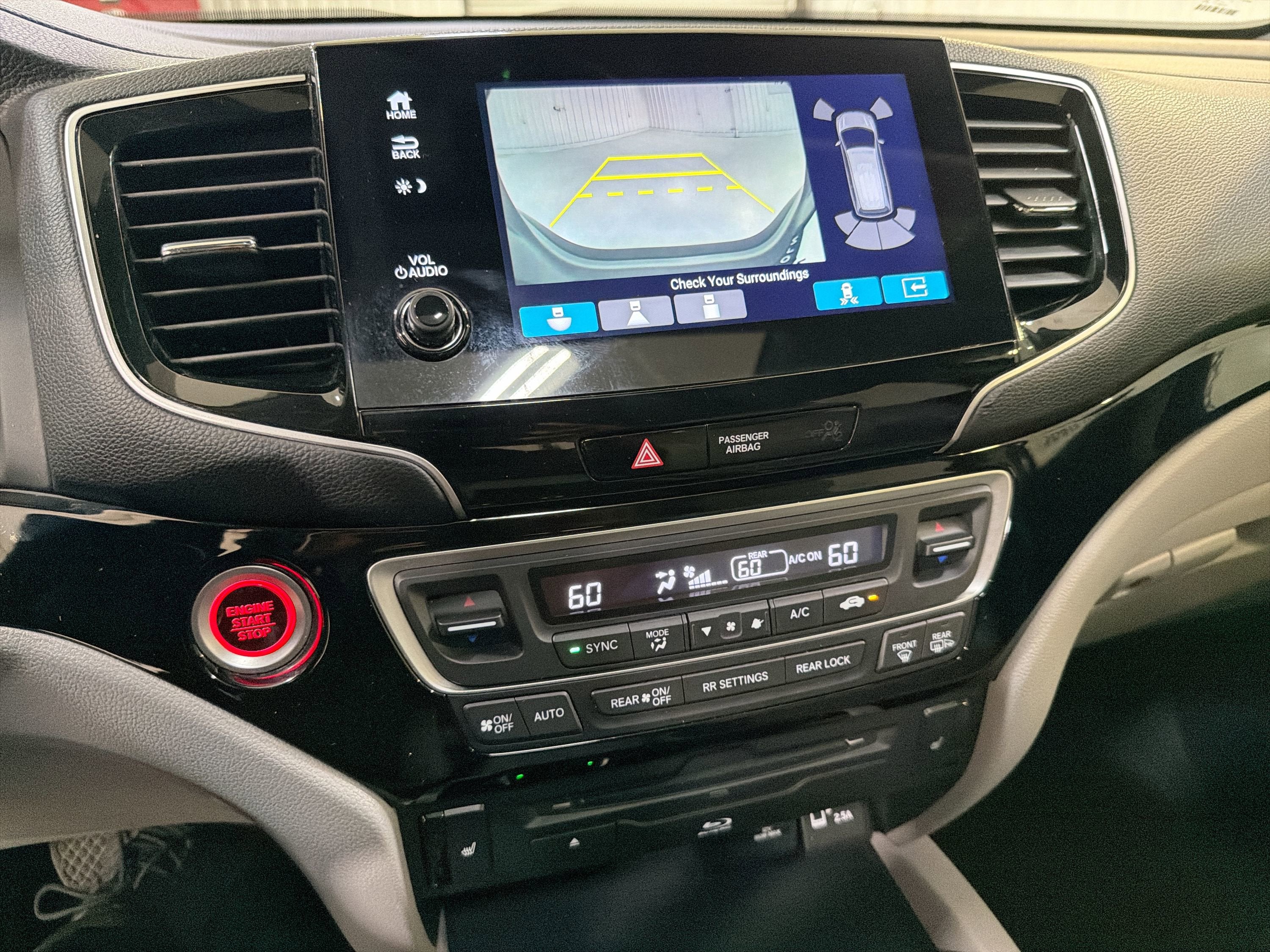 2021 Honda Pilot Touring 8-Passenger