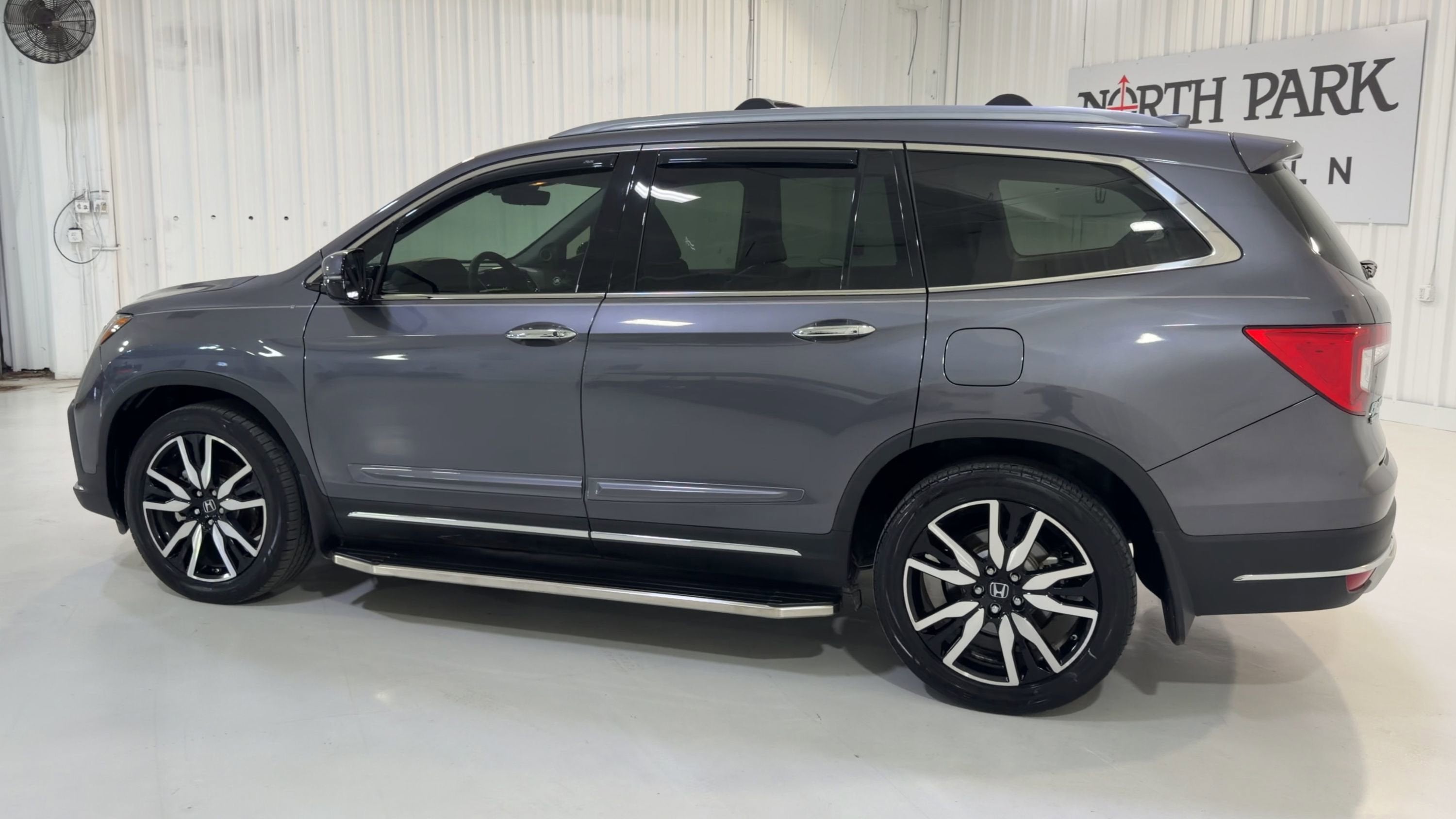 2021 Honda Pilot Touring 8-Passenger
