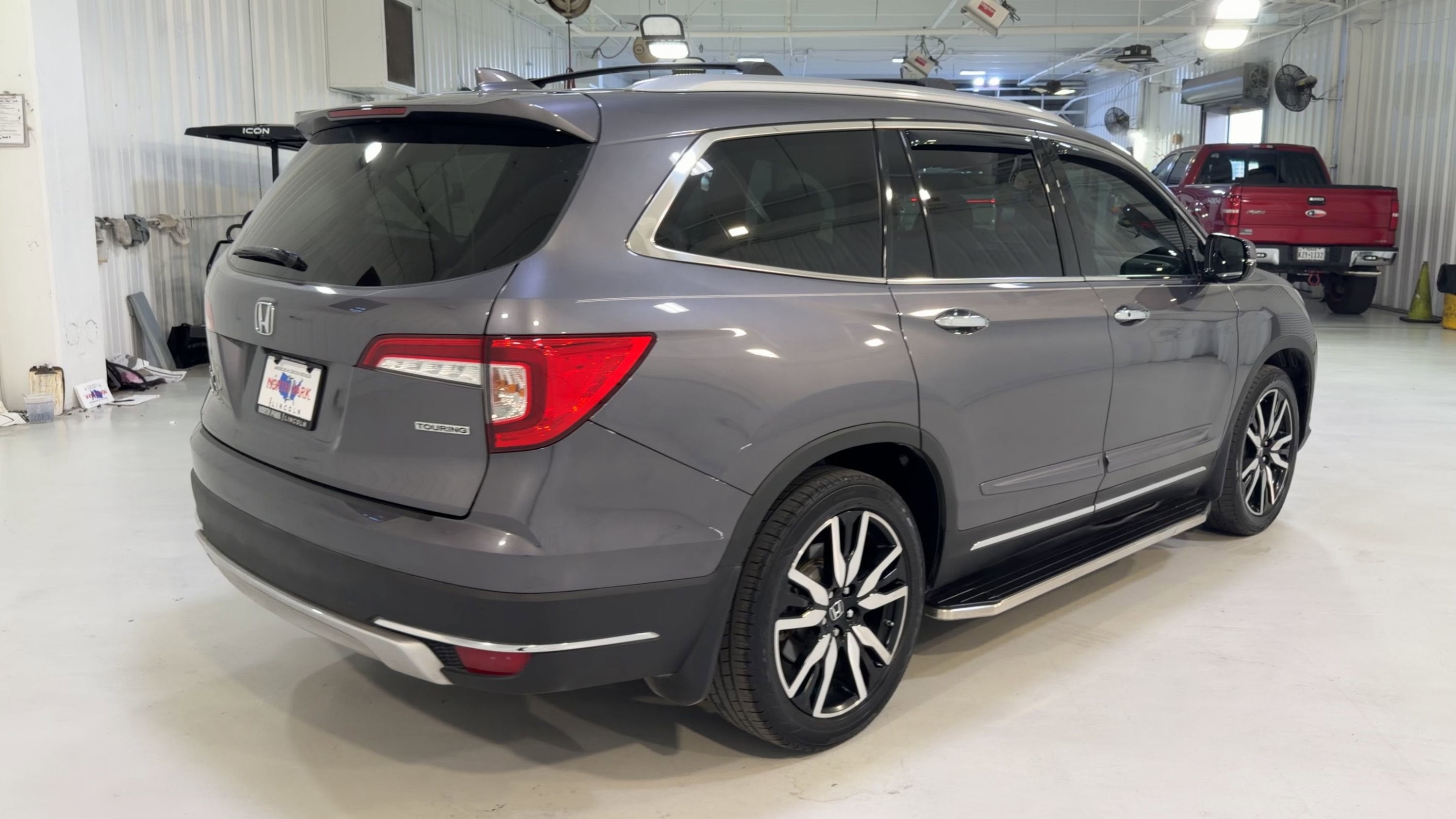 2021 Honda Pilot Touring 8-Passenger