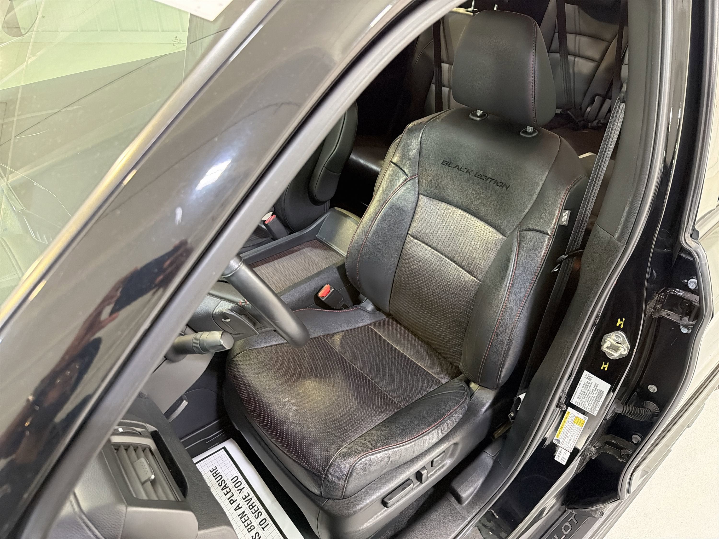 2021 Honda Pilot Black Edition