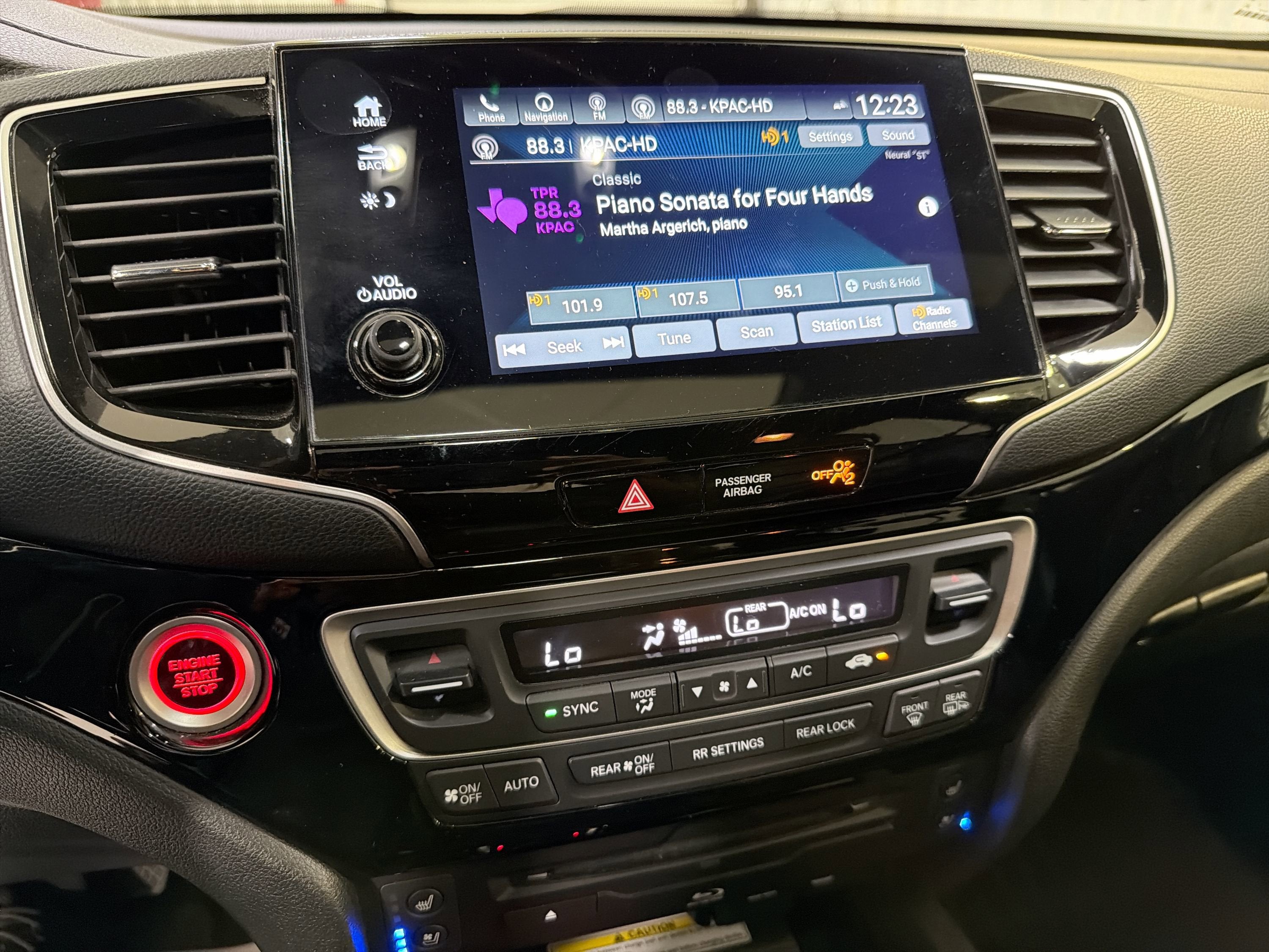 2021 Honda Pilot Black Edition