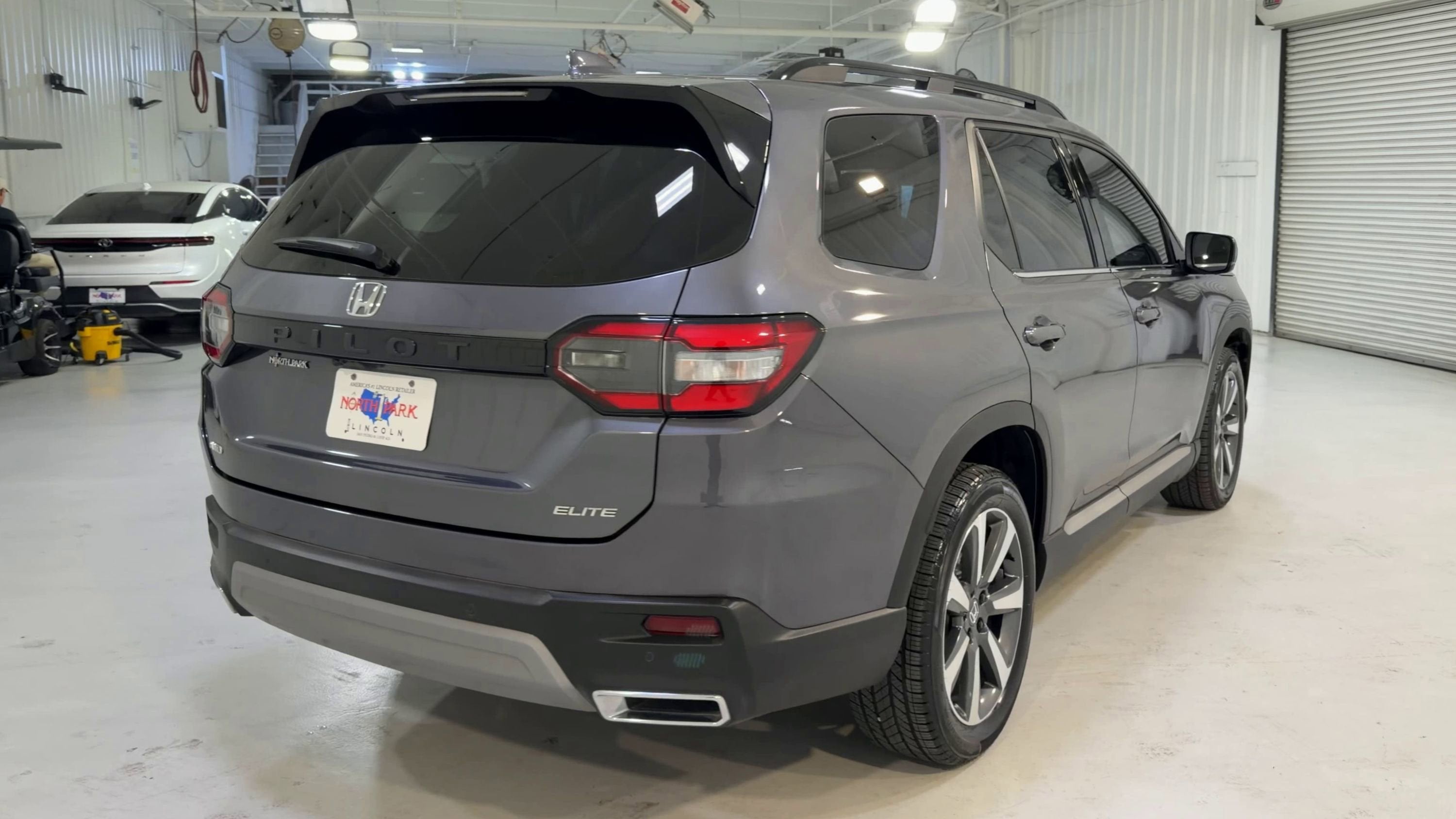 2023 Honda Pilot Elite