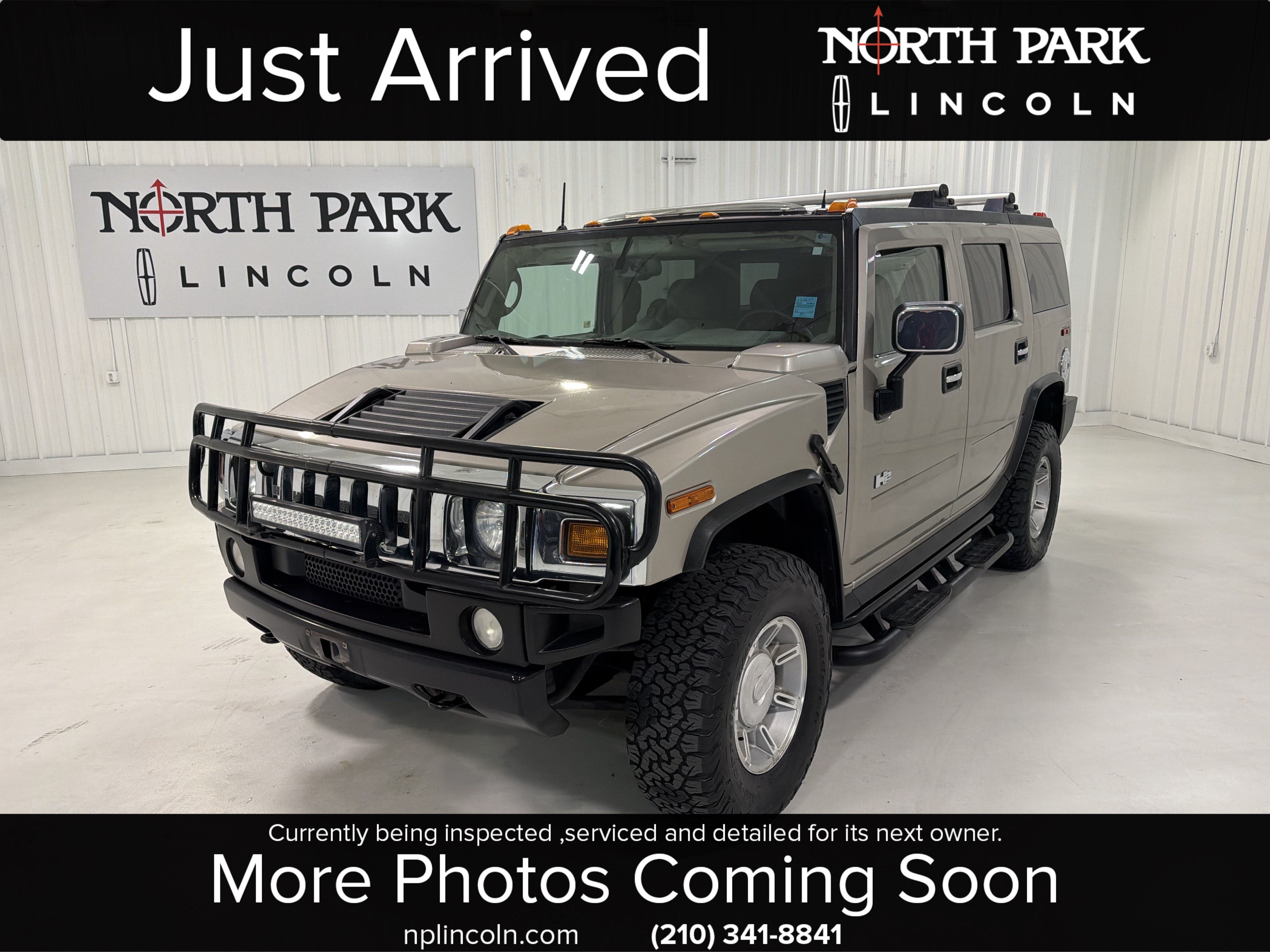 2003 HUMMER H2 Base