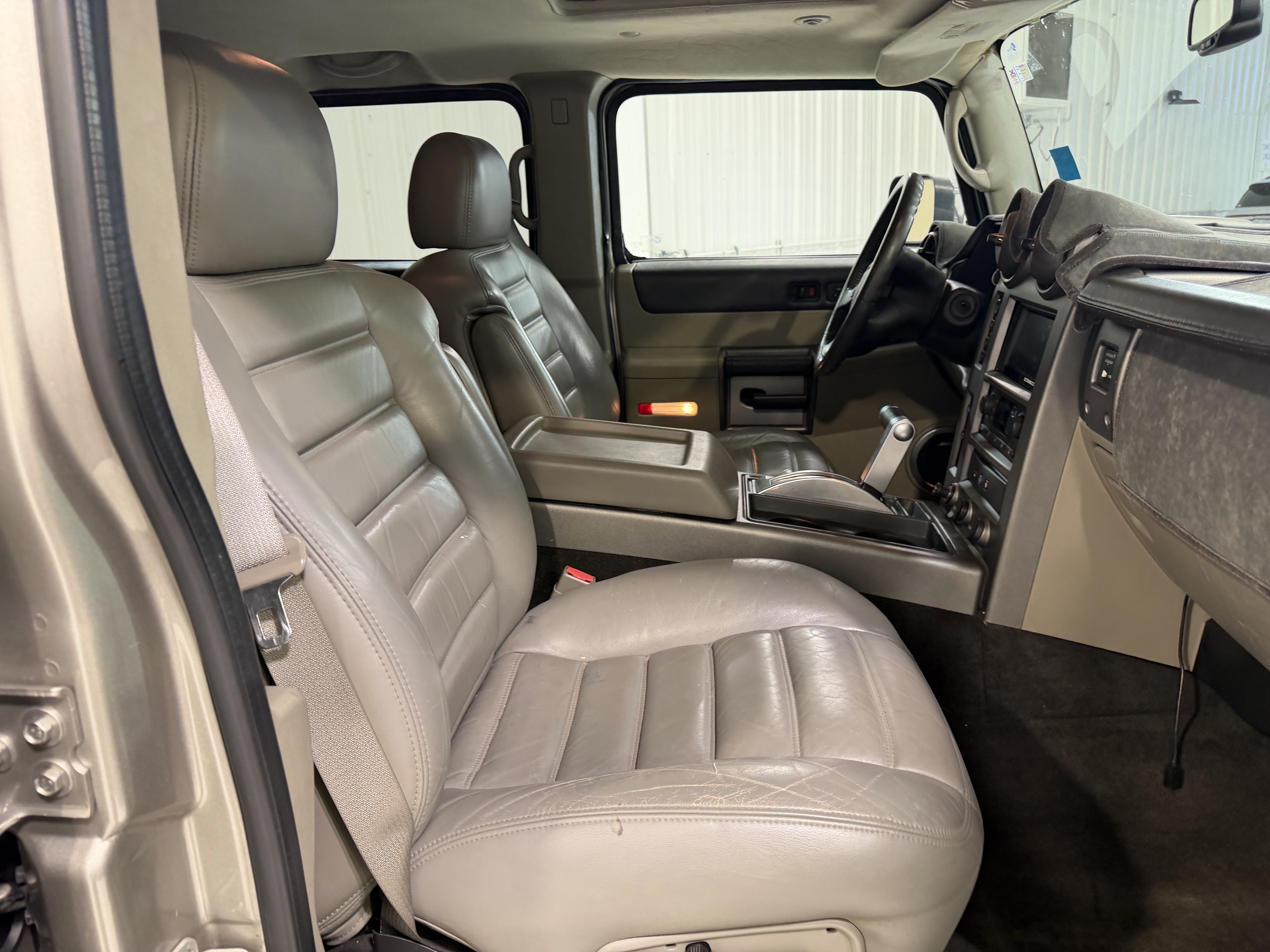 2003 HUMMER H2 Base