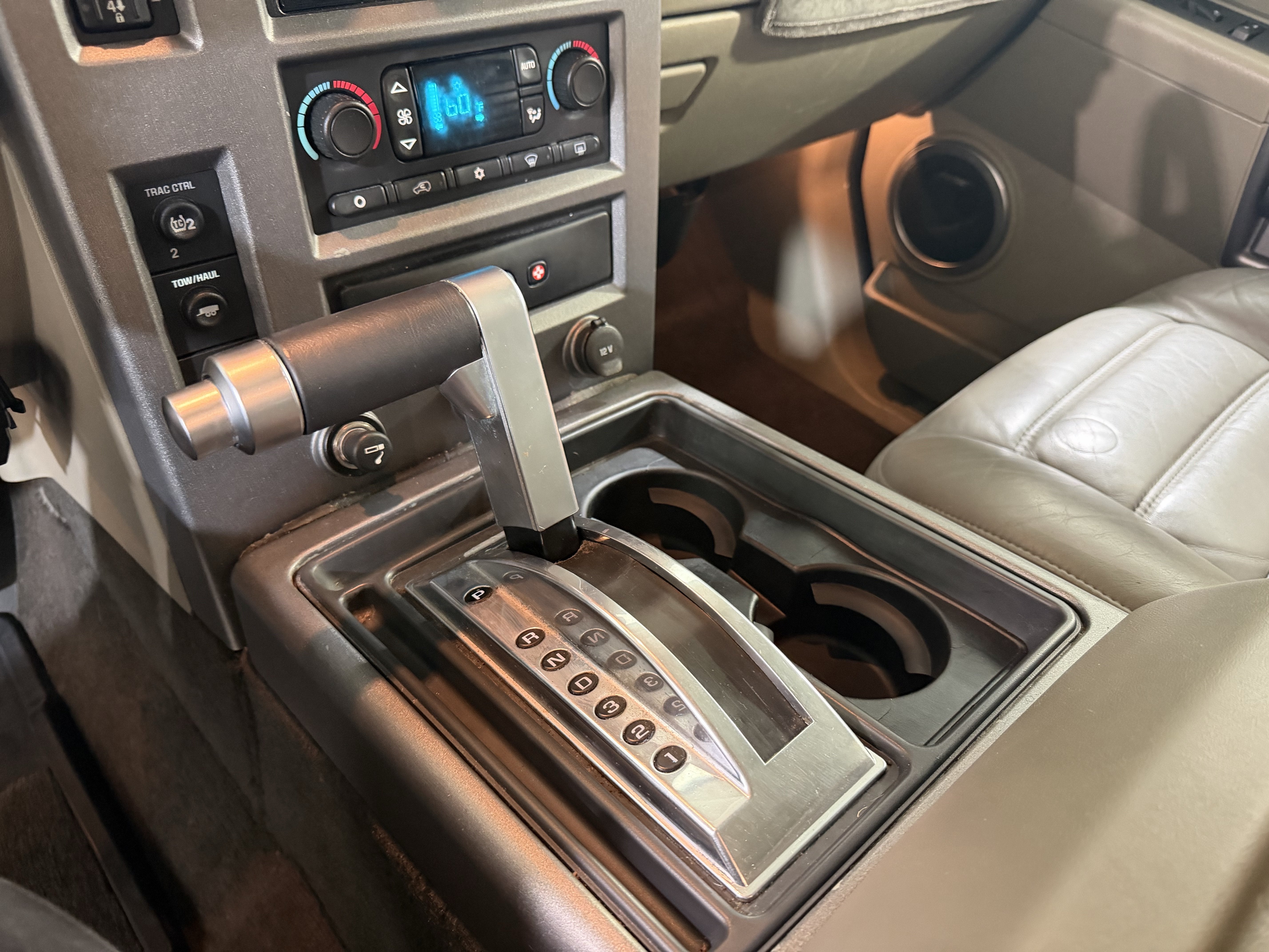 2003 HUMMER H2 Base