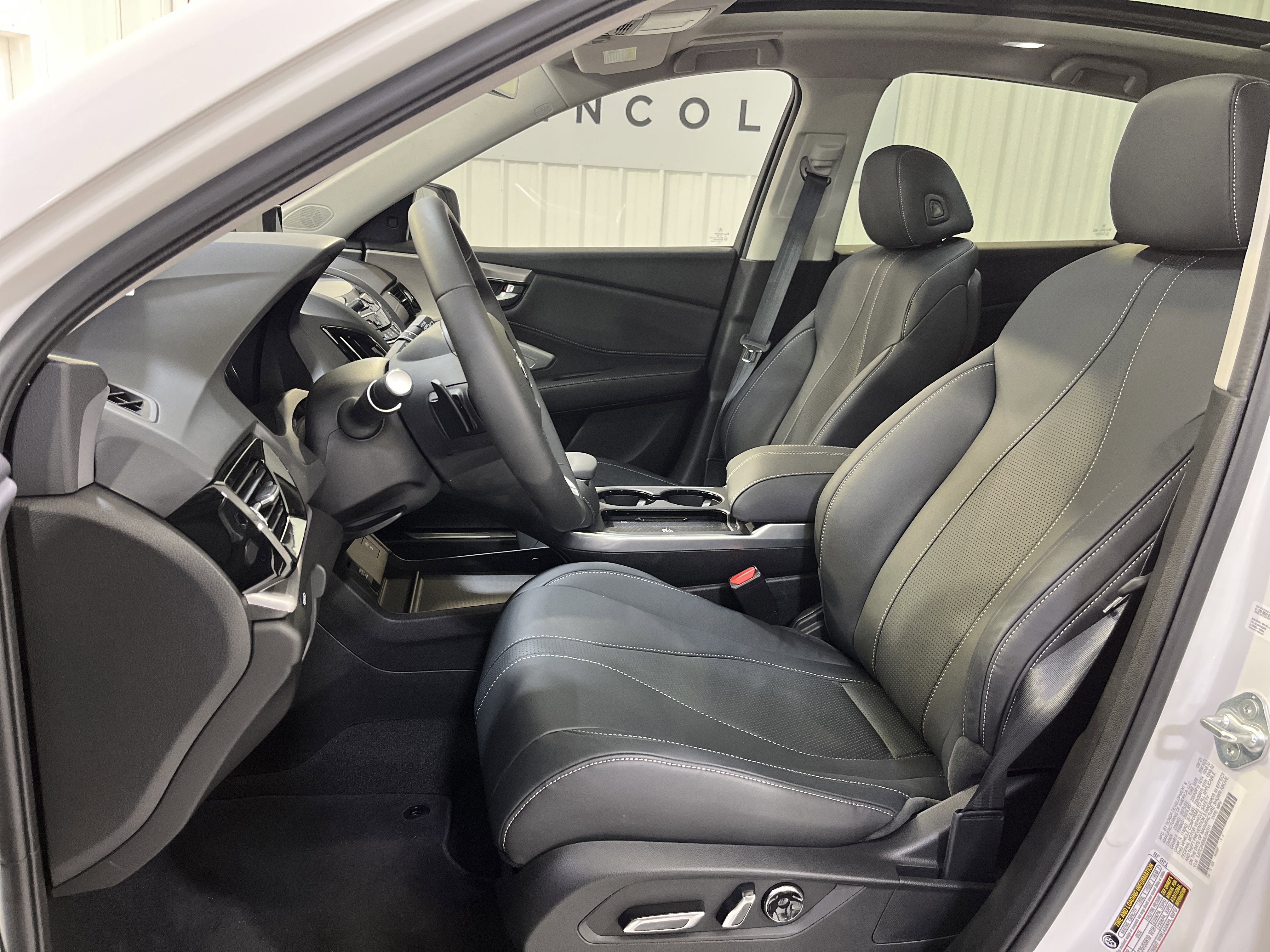 2025 Acura RDX w/Technology Package