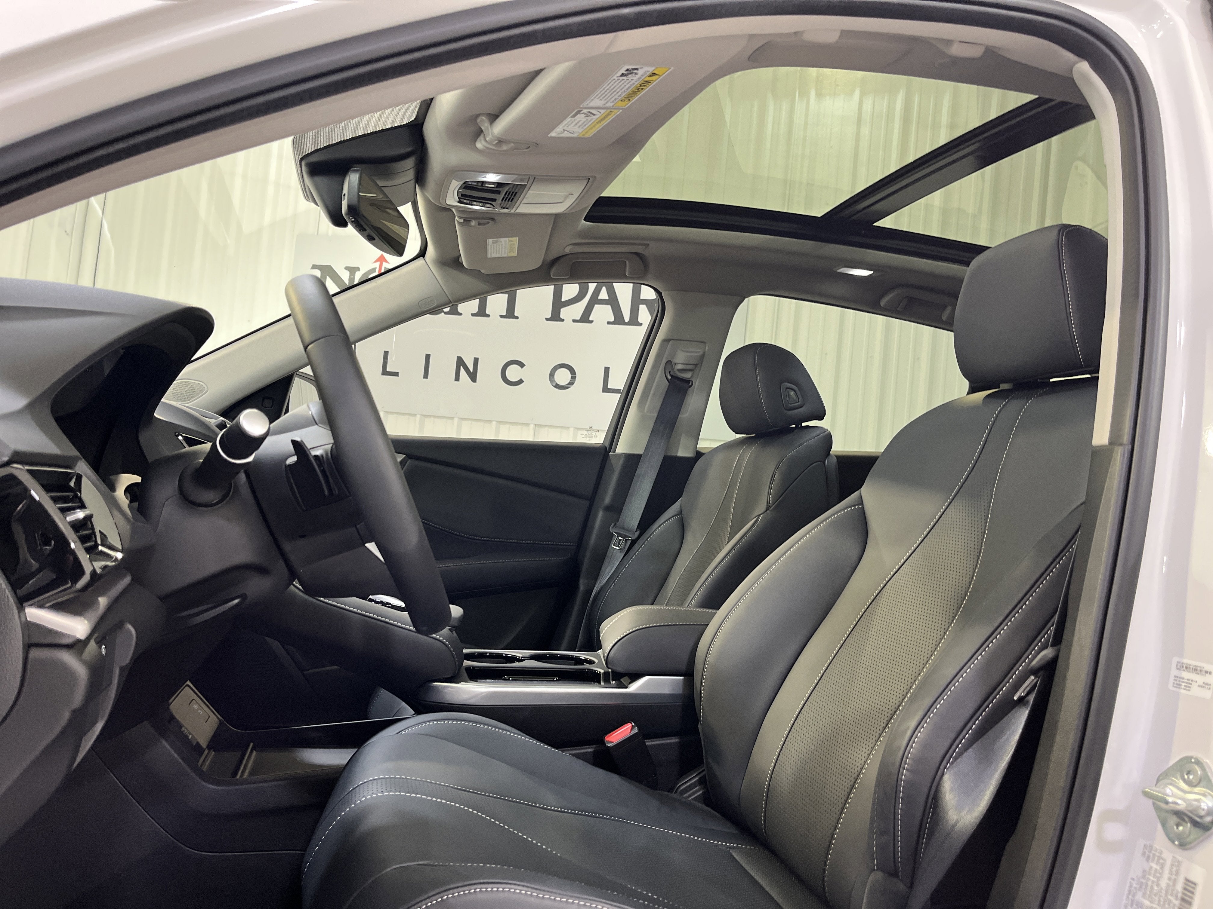 2025 Acura RDX w/Technology Package