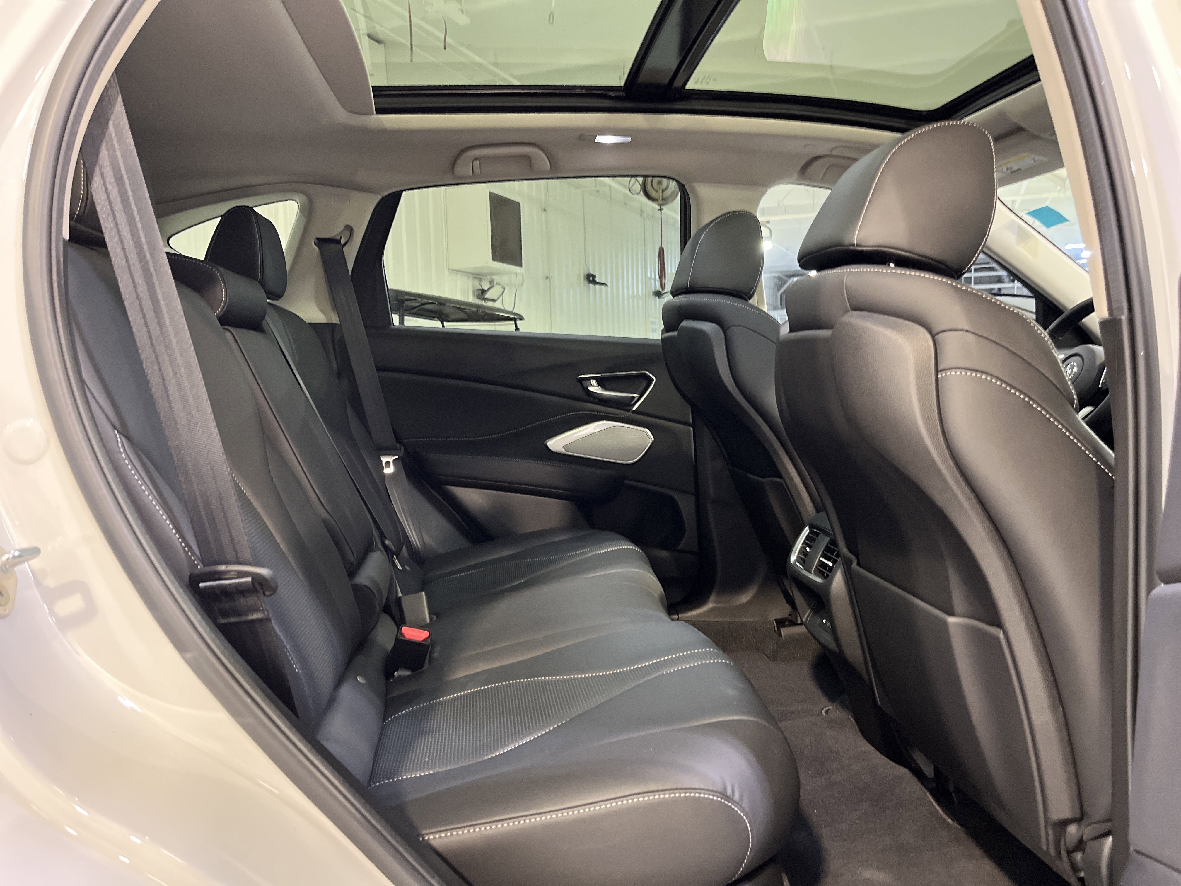 2025 Acura RDX w/Technology Package