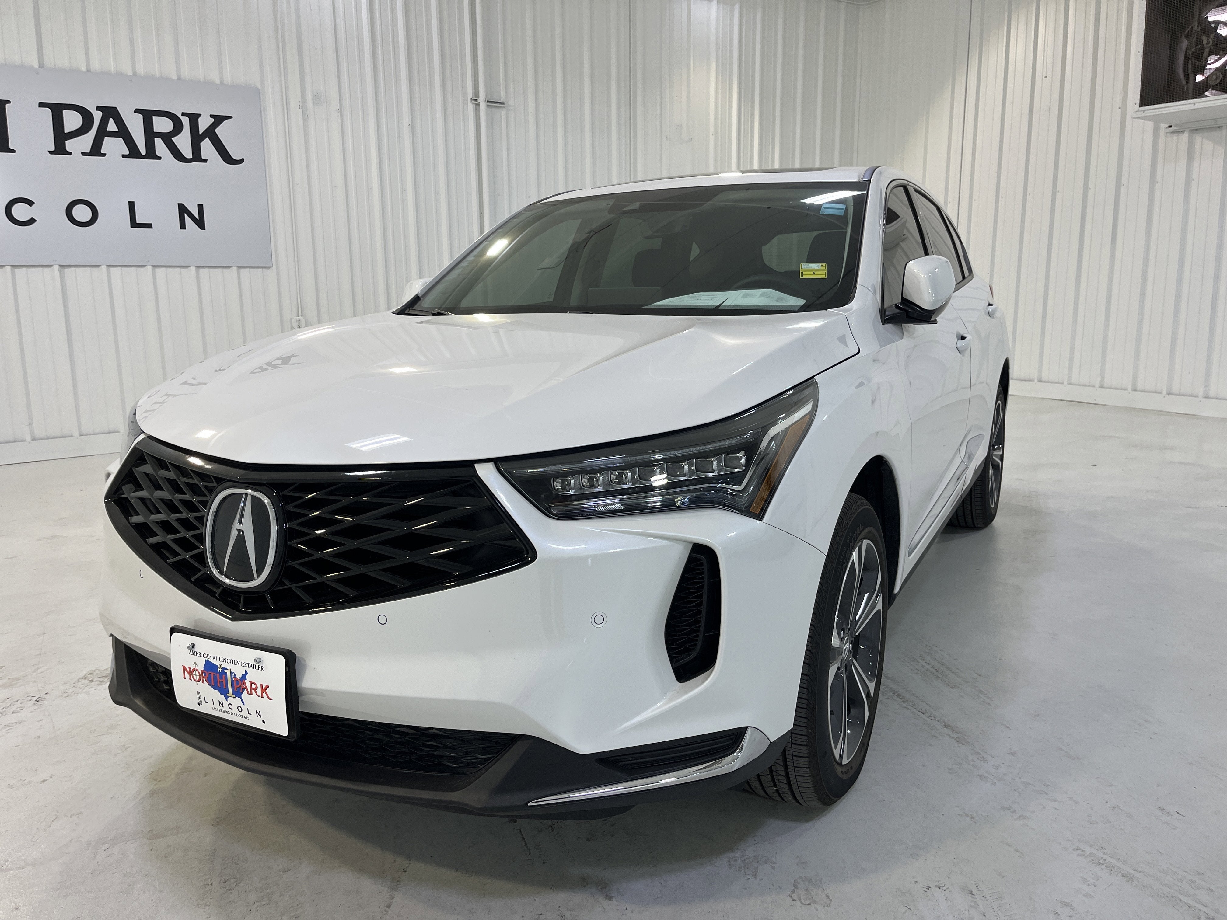 2025 Acura RDX w/Technology Package