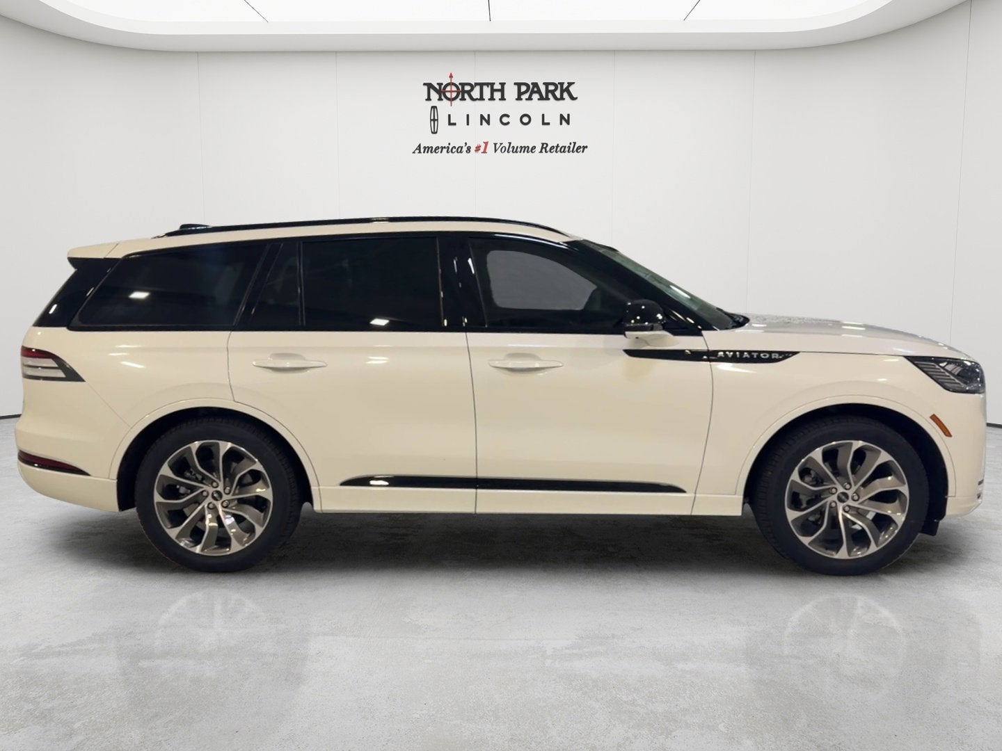 2026 Lincoln Aviator Premiere