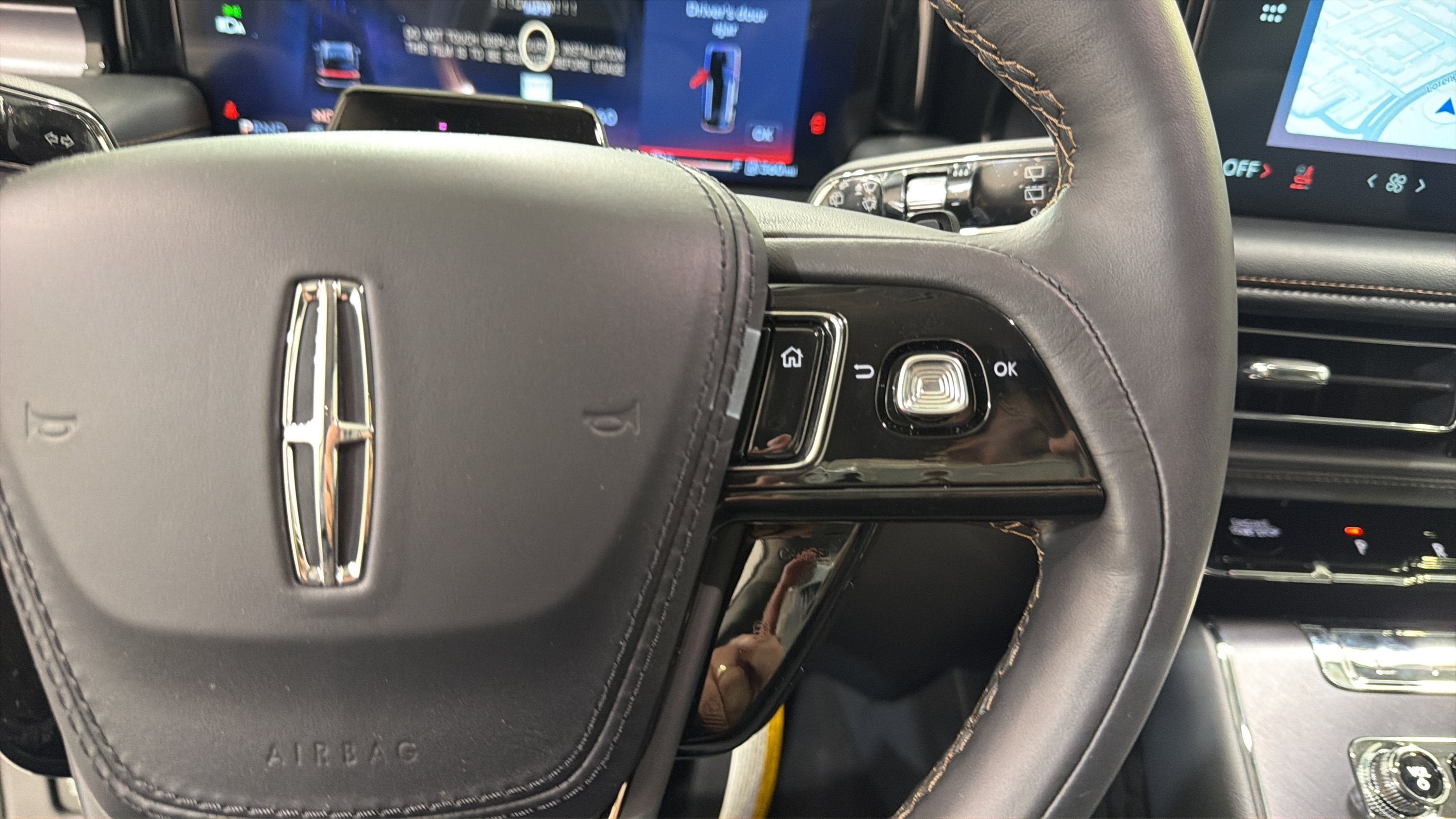 2027 Lincoln Aviator Premiere