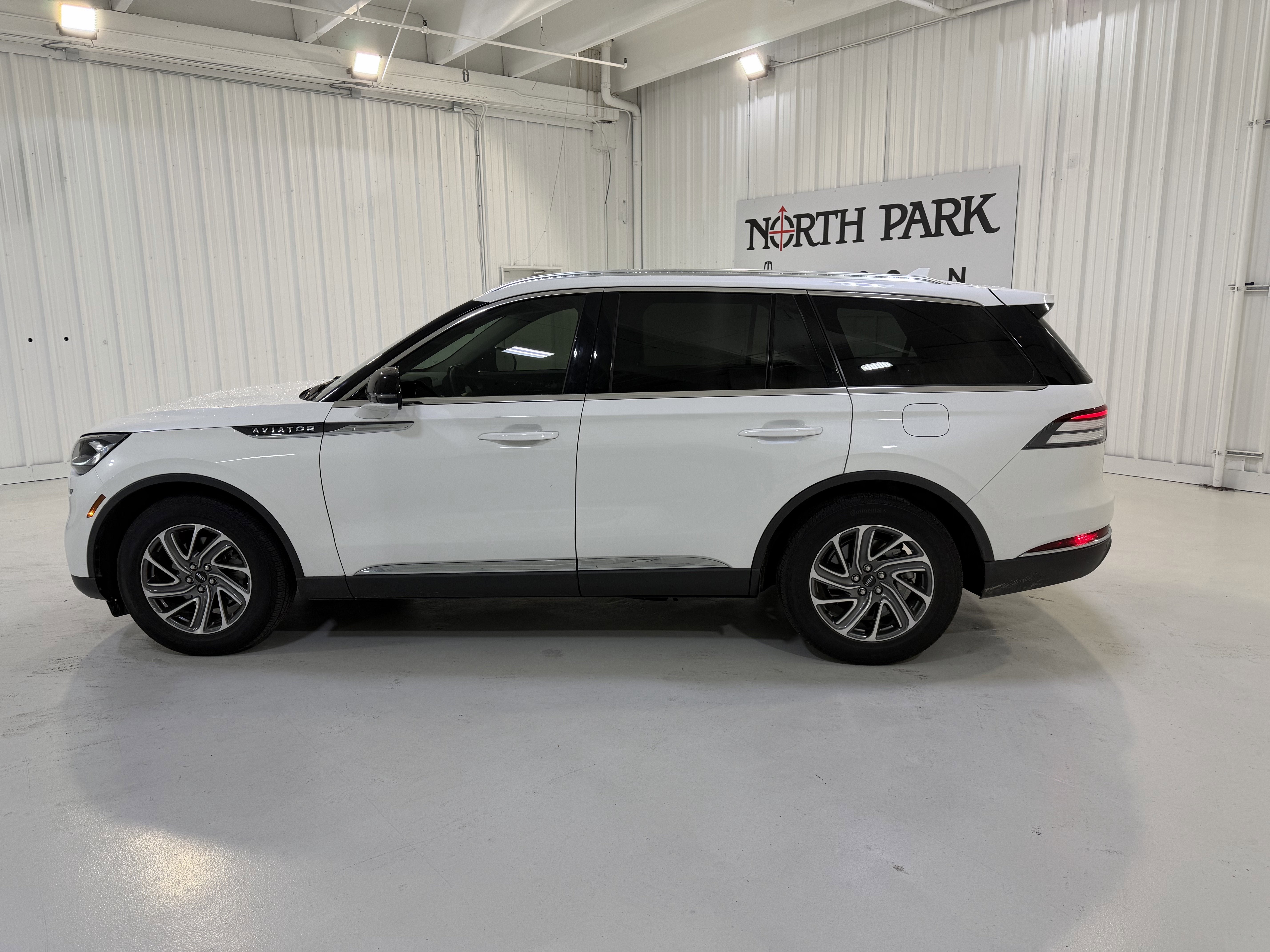 2024 Lincoln Aviator Premiere