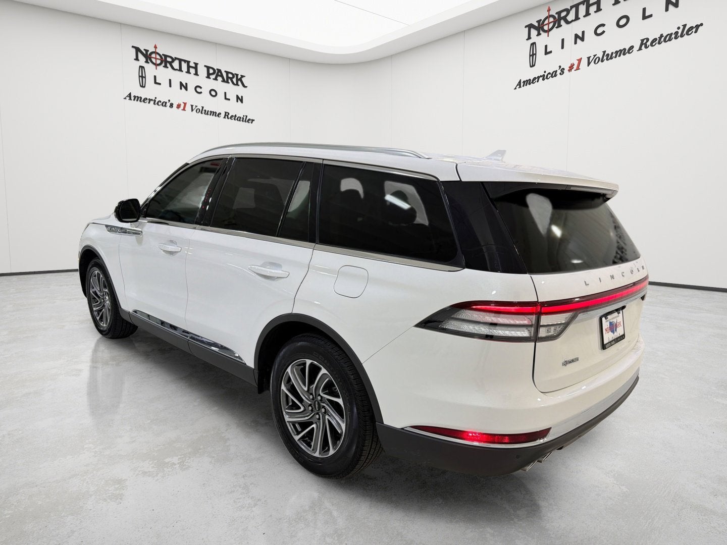 2024 Lincoln Aviator Premiere