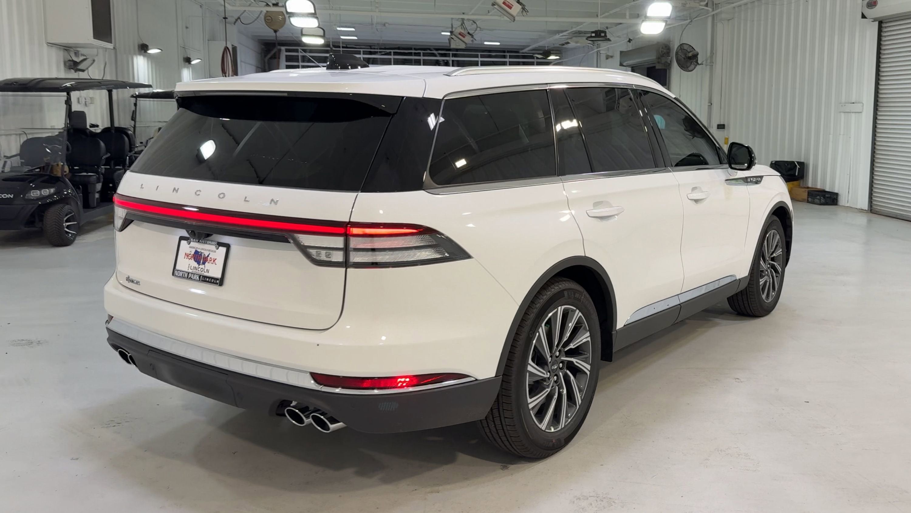 2026 Lincoln Aviator Premiere