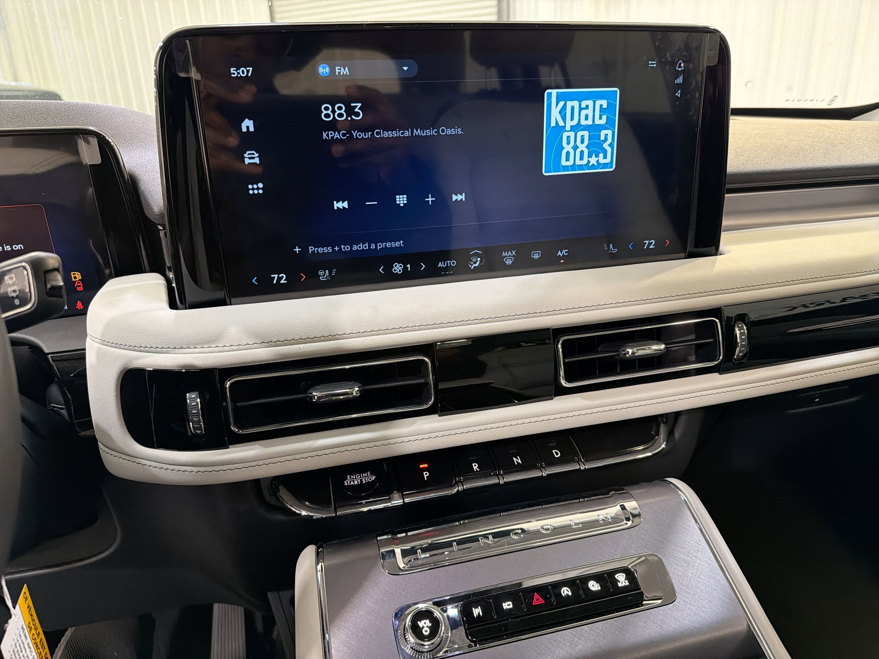 2025 Lincoln Aviator Premiere