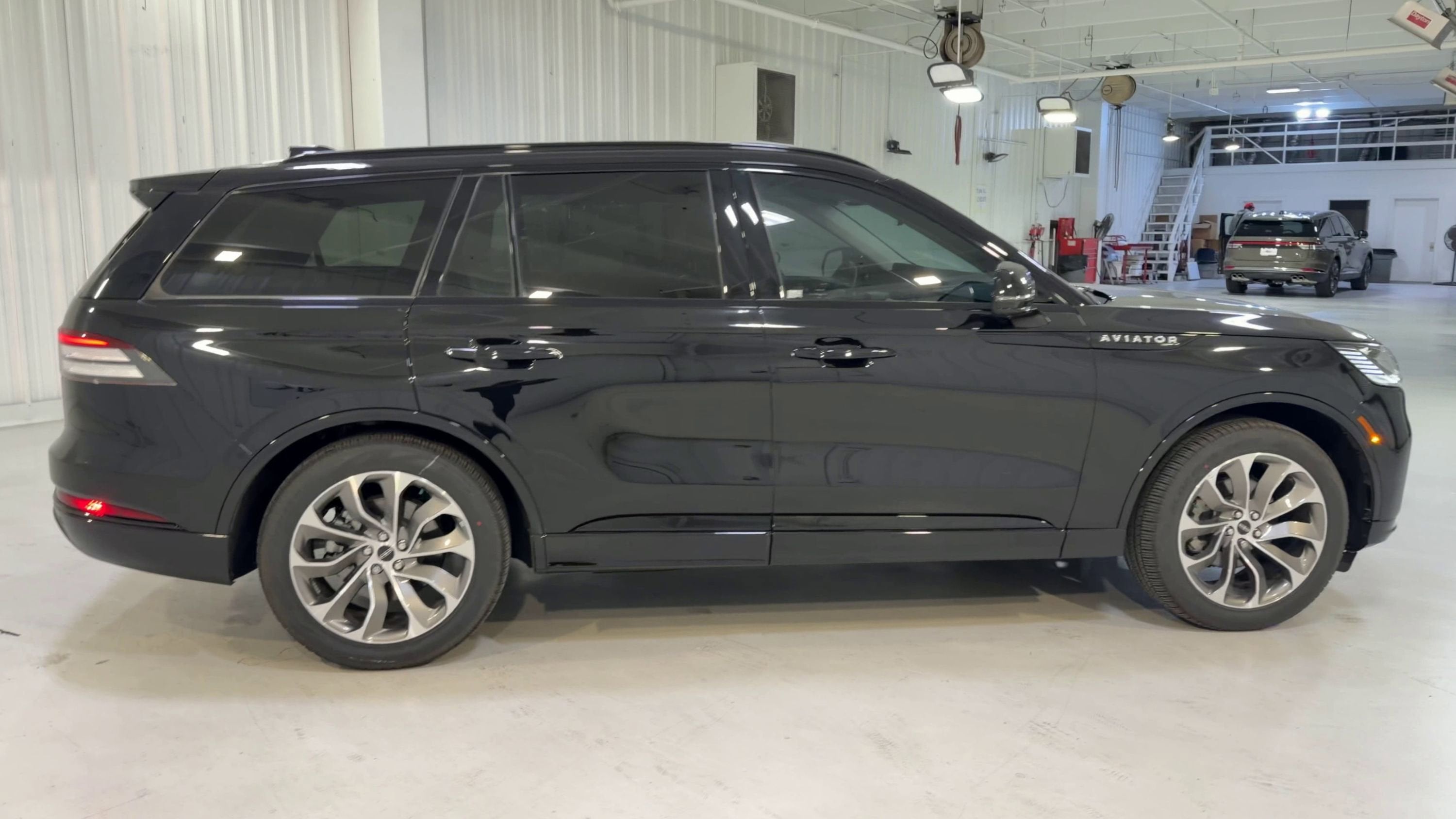 2025 Lincoln Aviator Premiere