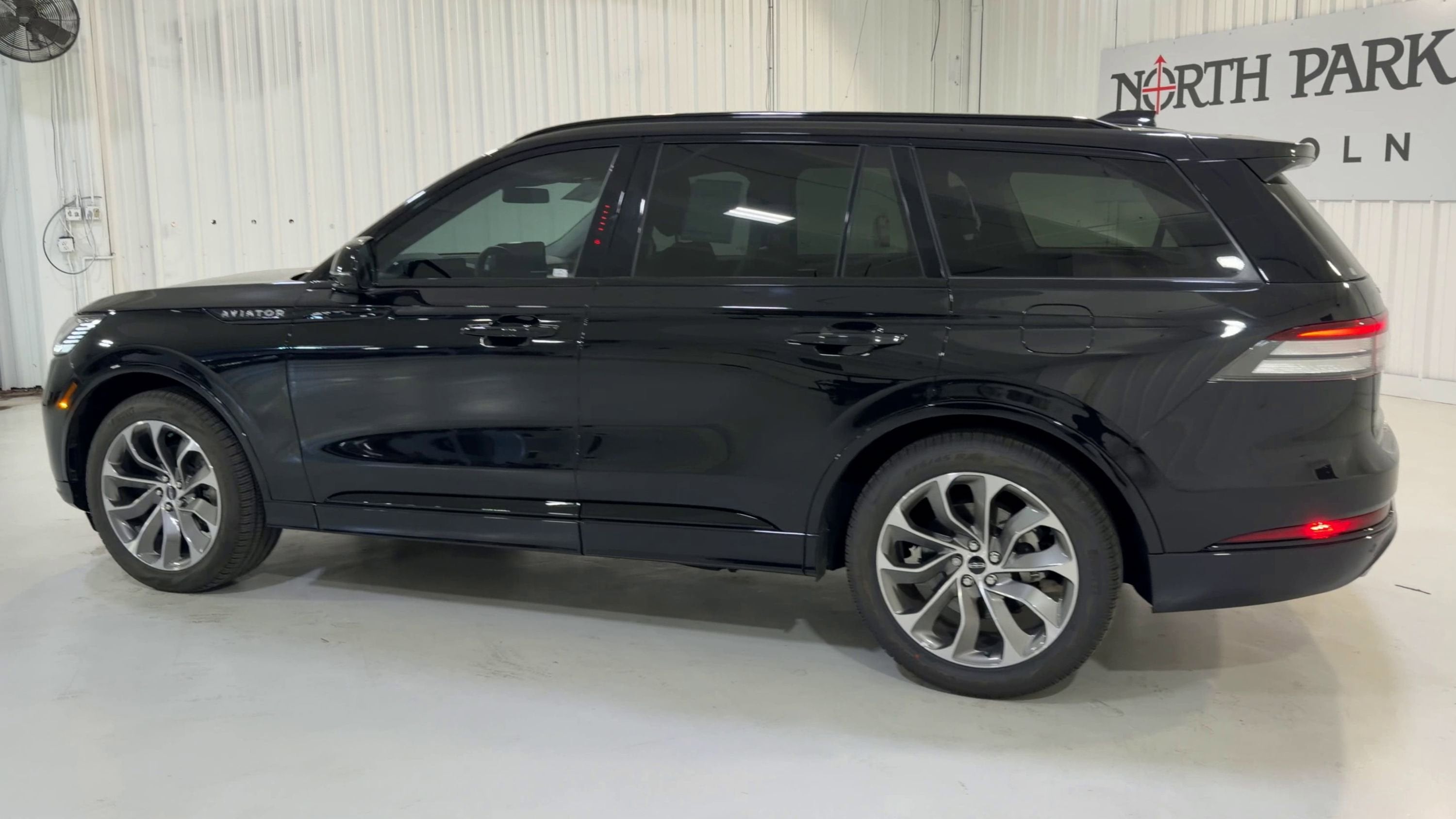 2025 Lincoln Aviator Premiere