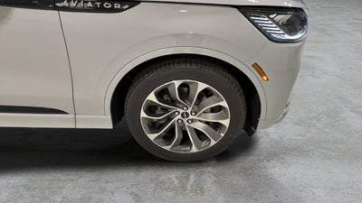 2027 Lincoln Aviator Premiere