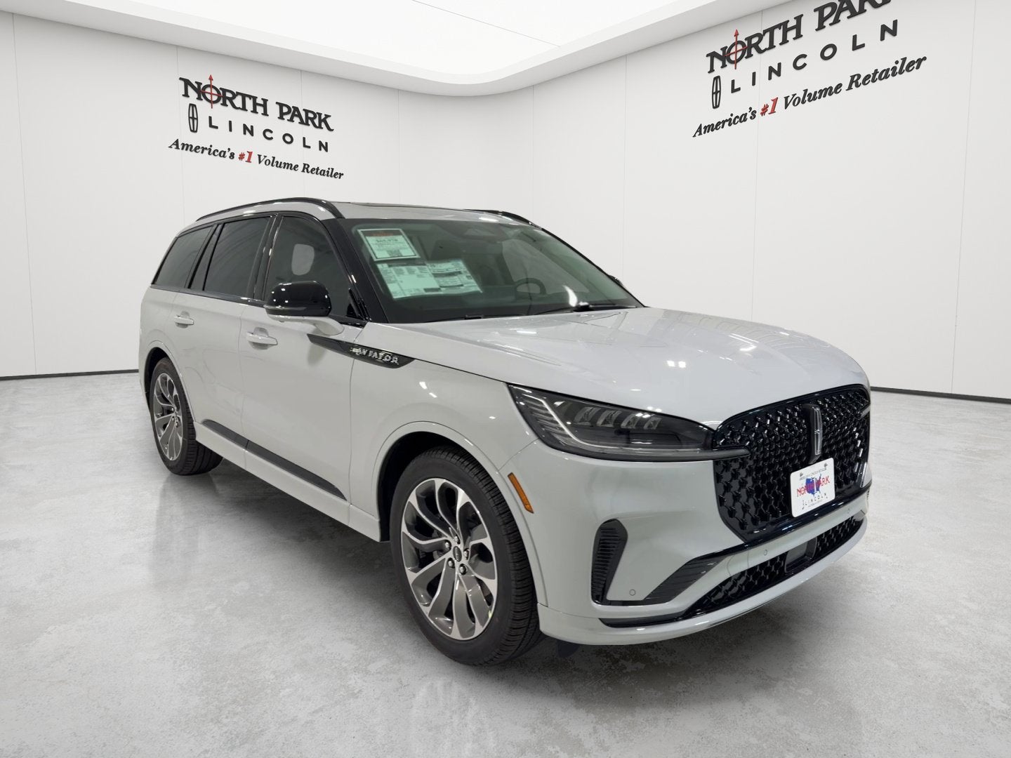 2027 Lincoln Aviator Premiere