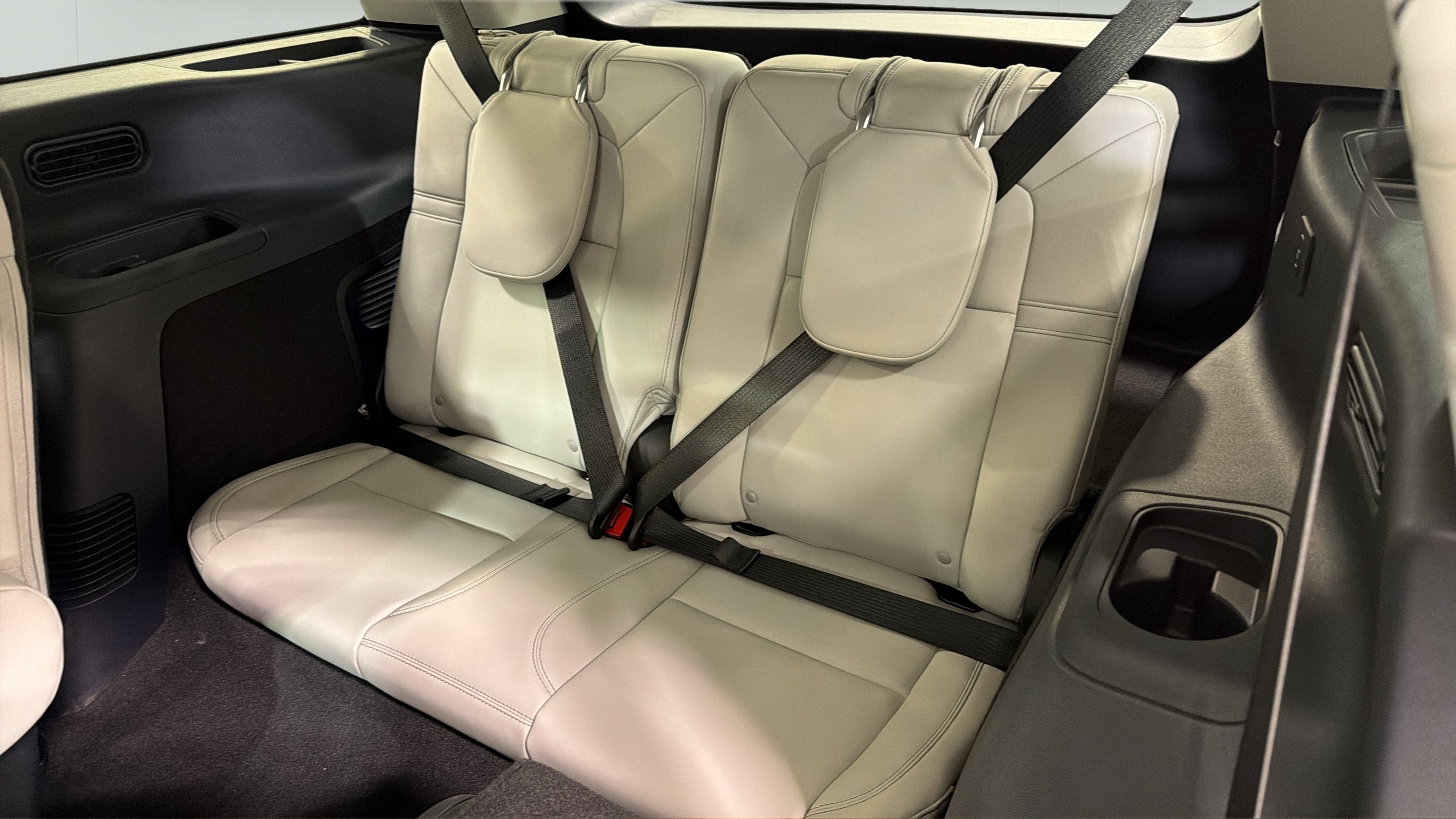 2027 Lincoln Aviator Premiere