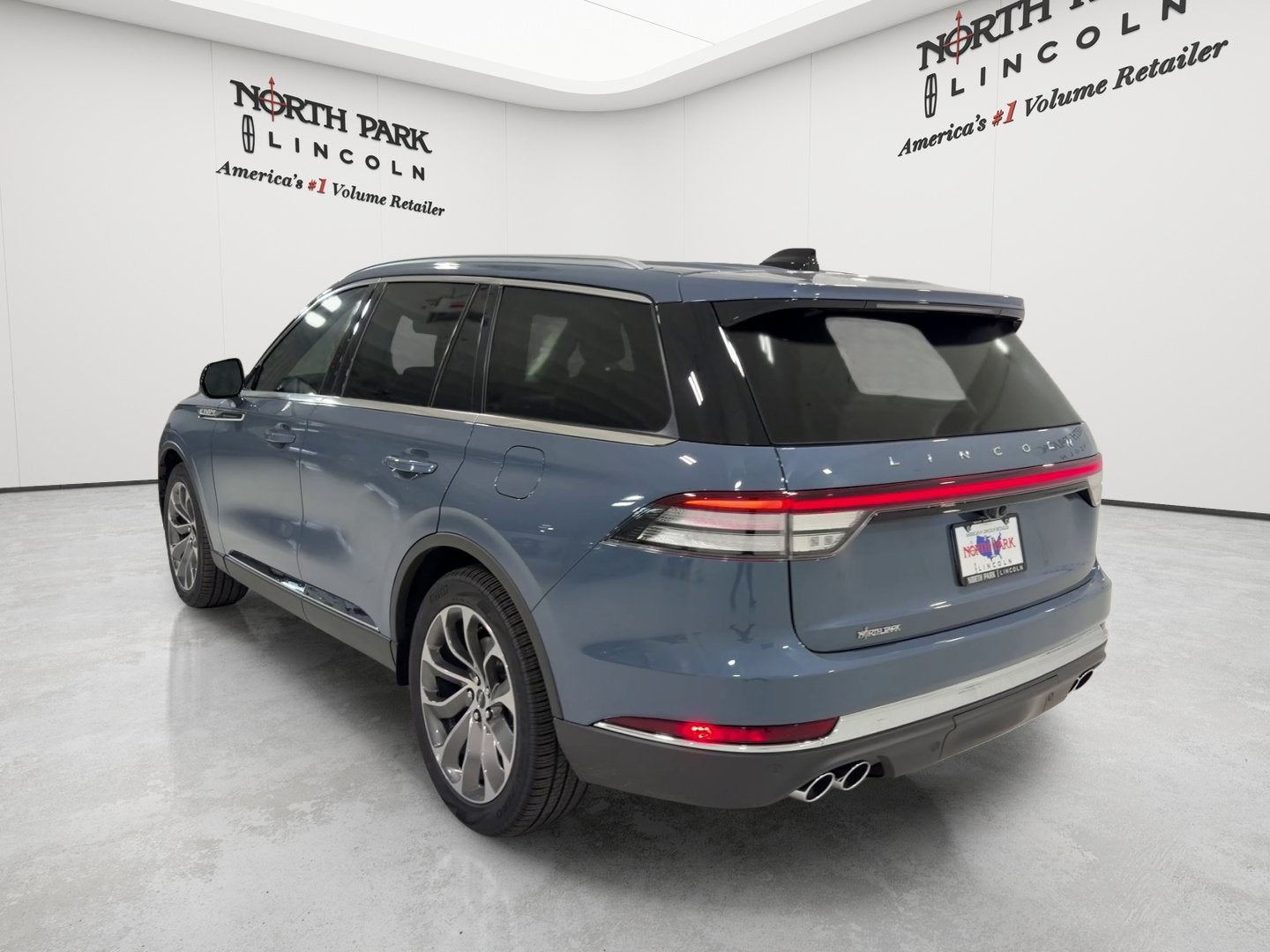 2027 Lincoln Aviator Premiere