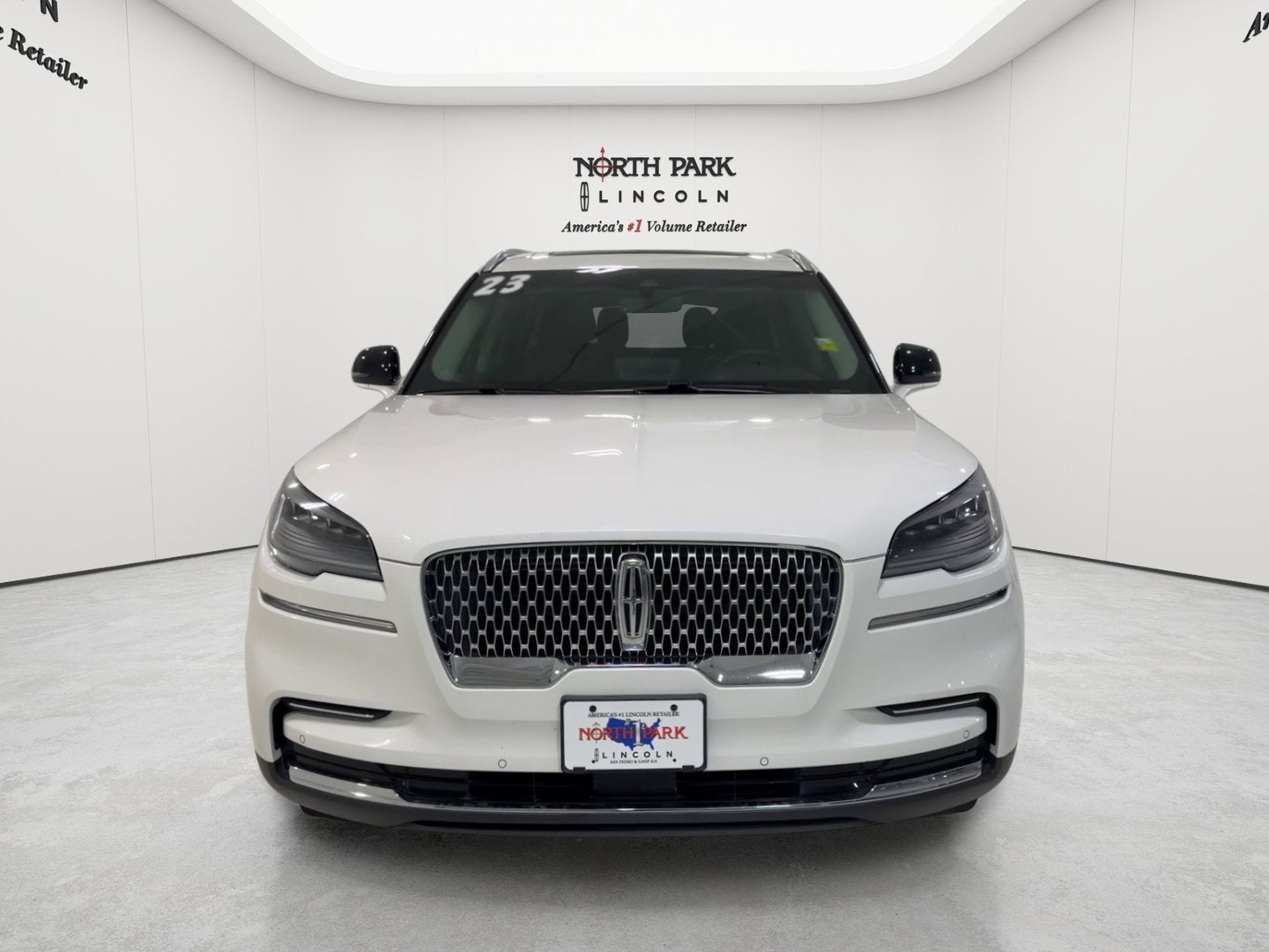 2023 Lincoln Aviator Standard