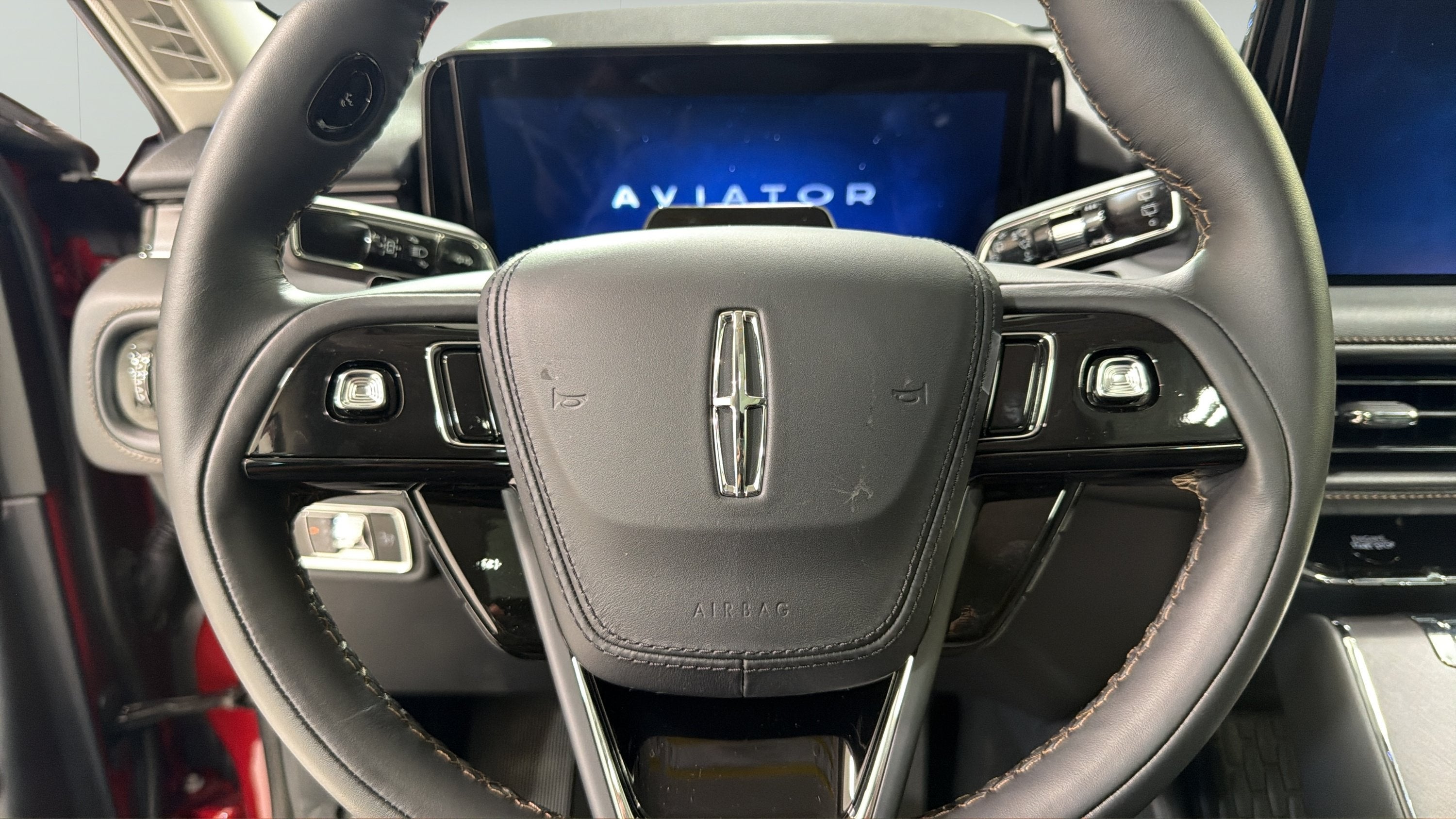 2027 Lincoln Aviator Premiere