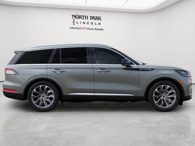 2027 Lincoln Aviator Premiere