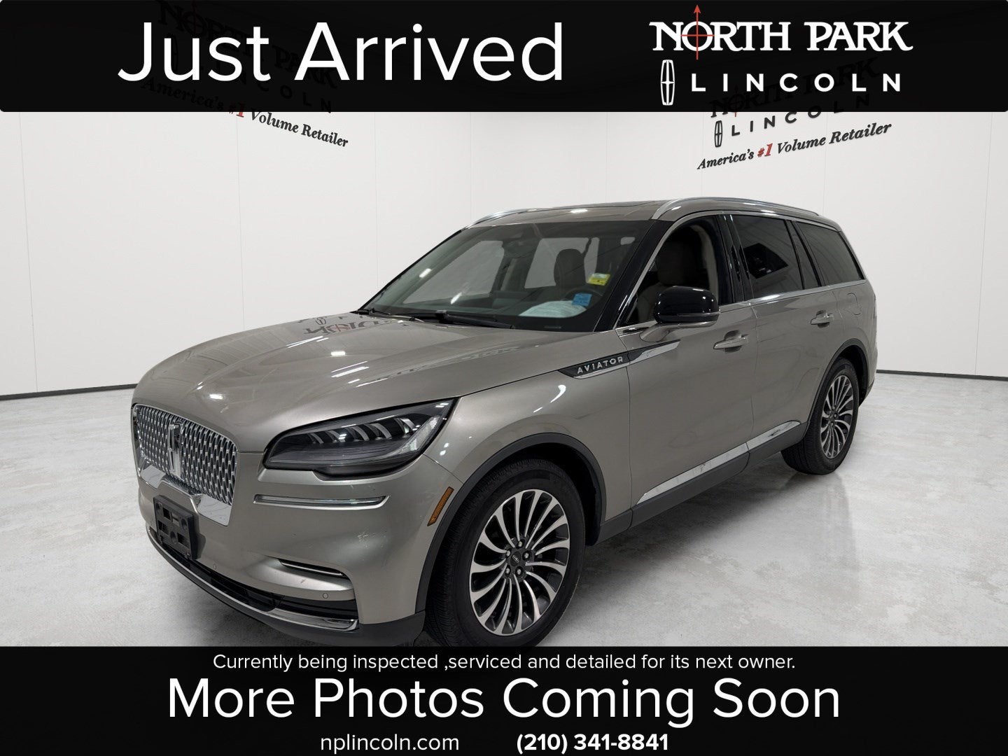 2023 Lincoln Aviator Standard