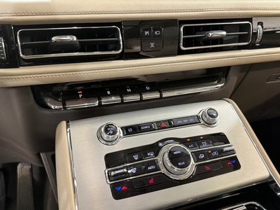 2023 Lincoln Aviator Standard