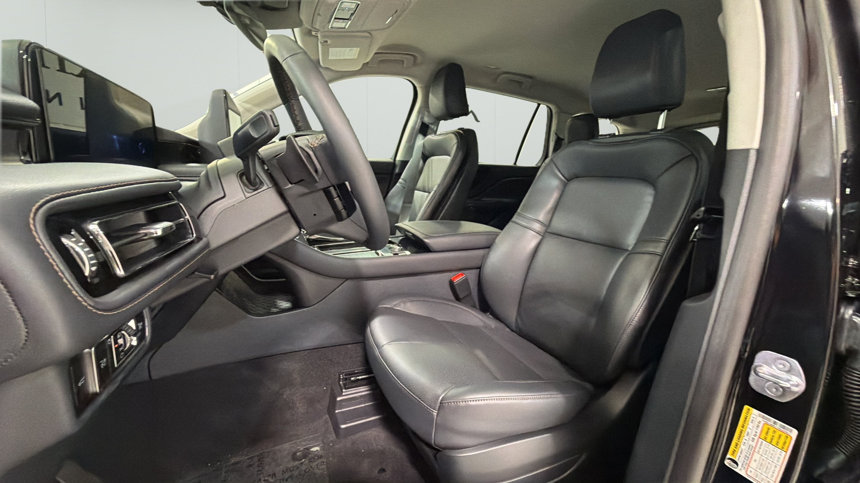 2027 Lincoln Aviator Premiere
