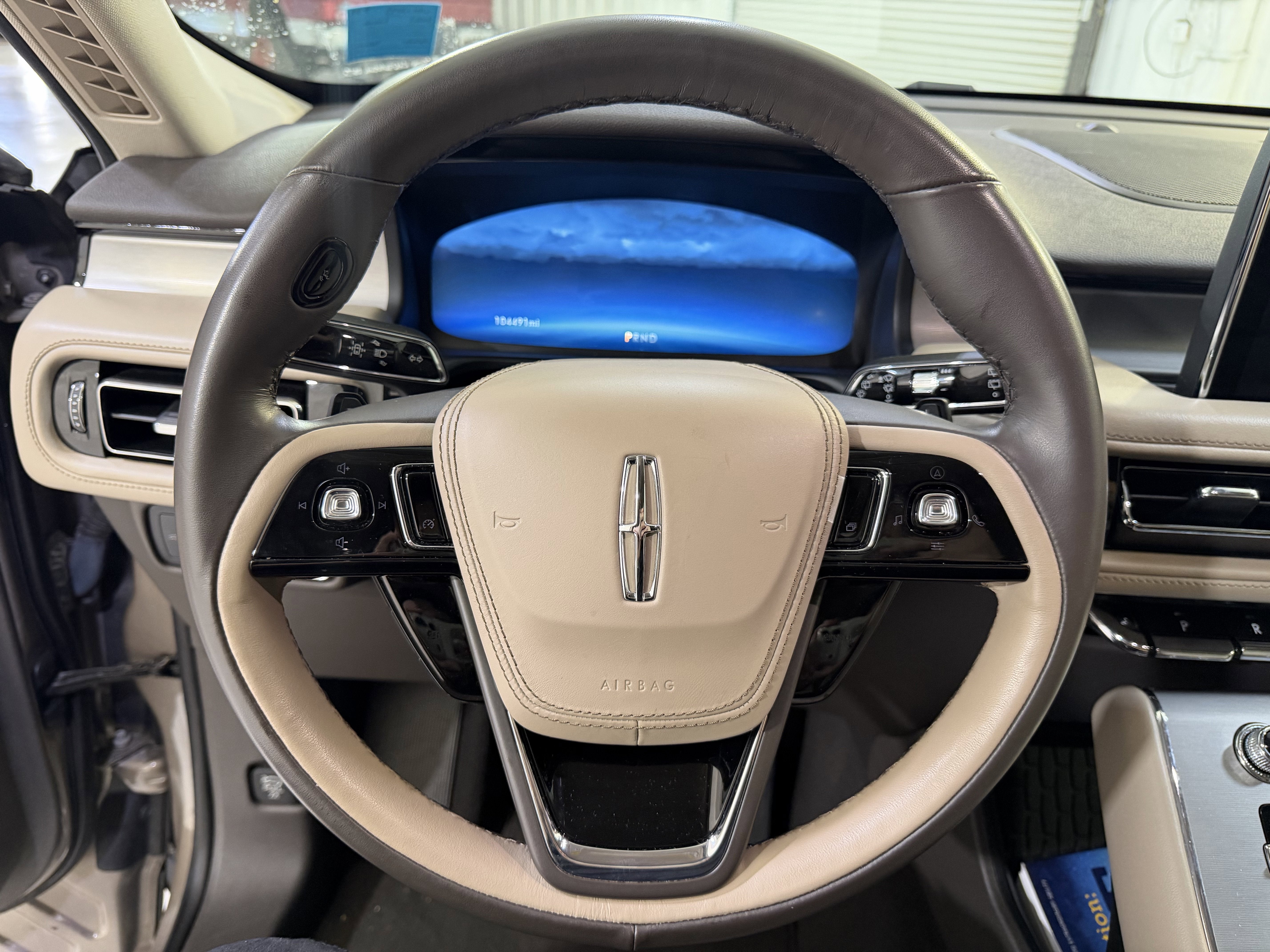 2021 Lincoln Aviator Standard
