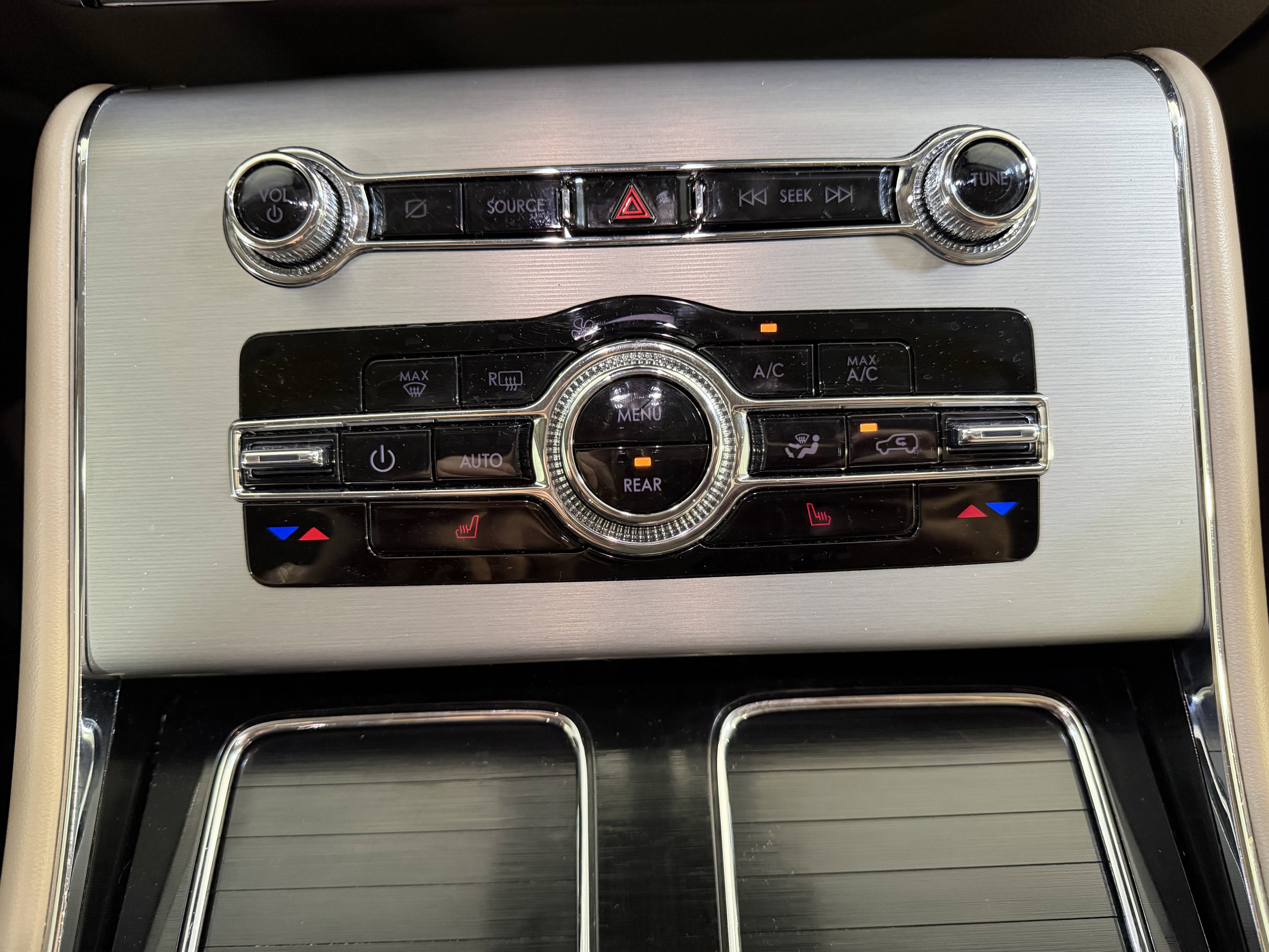 2021 Lincoln Aviator Standard