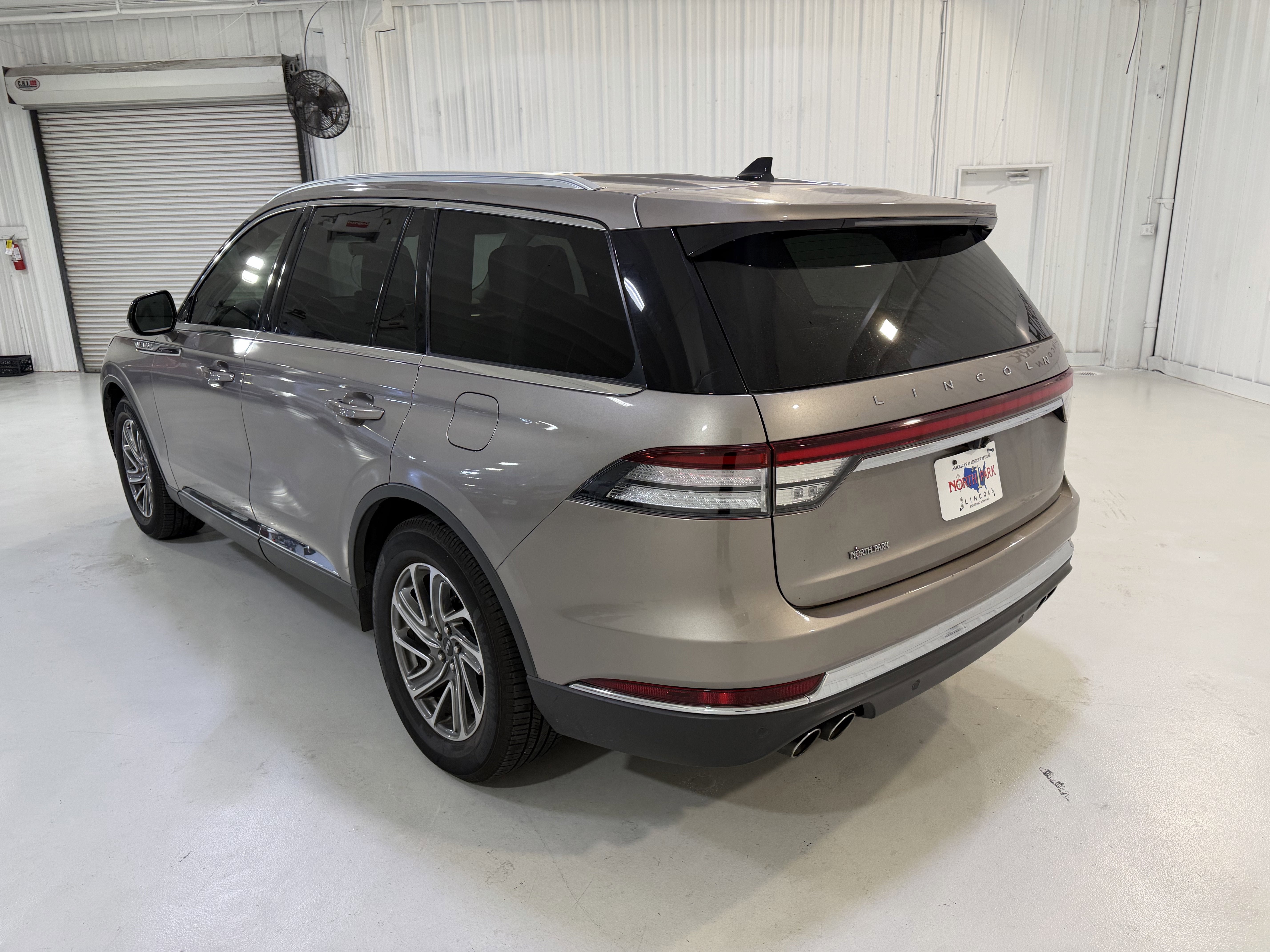 2021 Lincoln Aviator Standard
