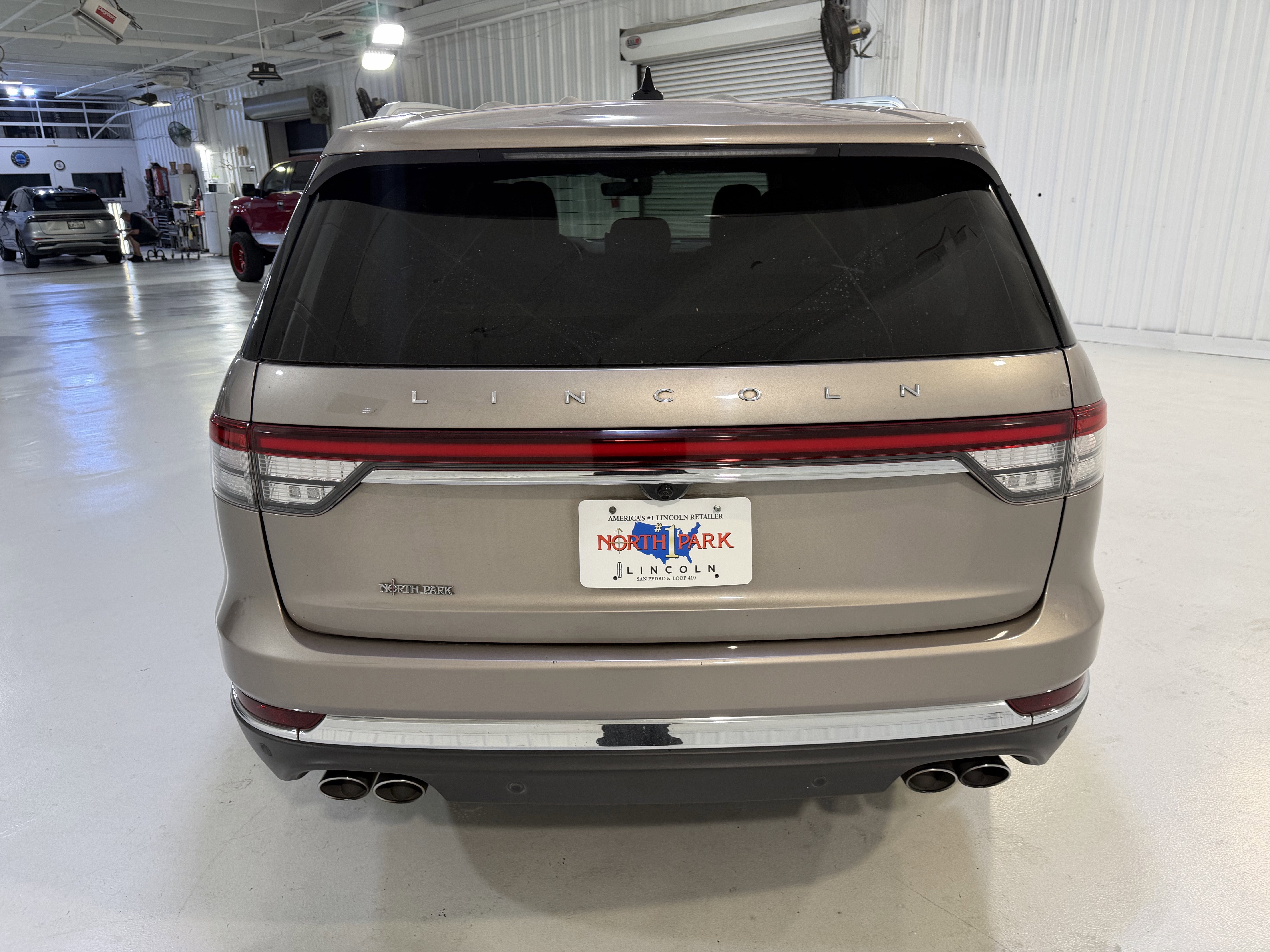 2021 Lincoln Aviator Standard