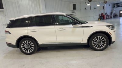 2022 Lincoln Aviator Standard