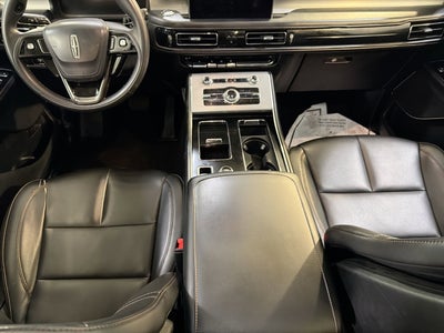 2022 Lincoln Aviator Standard