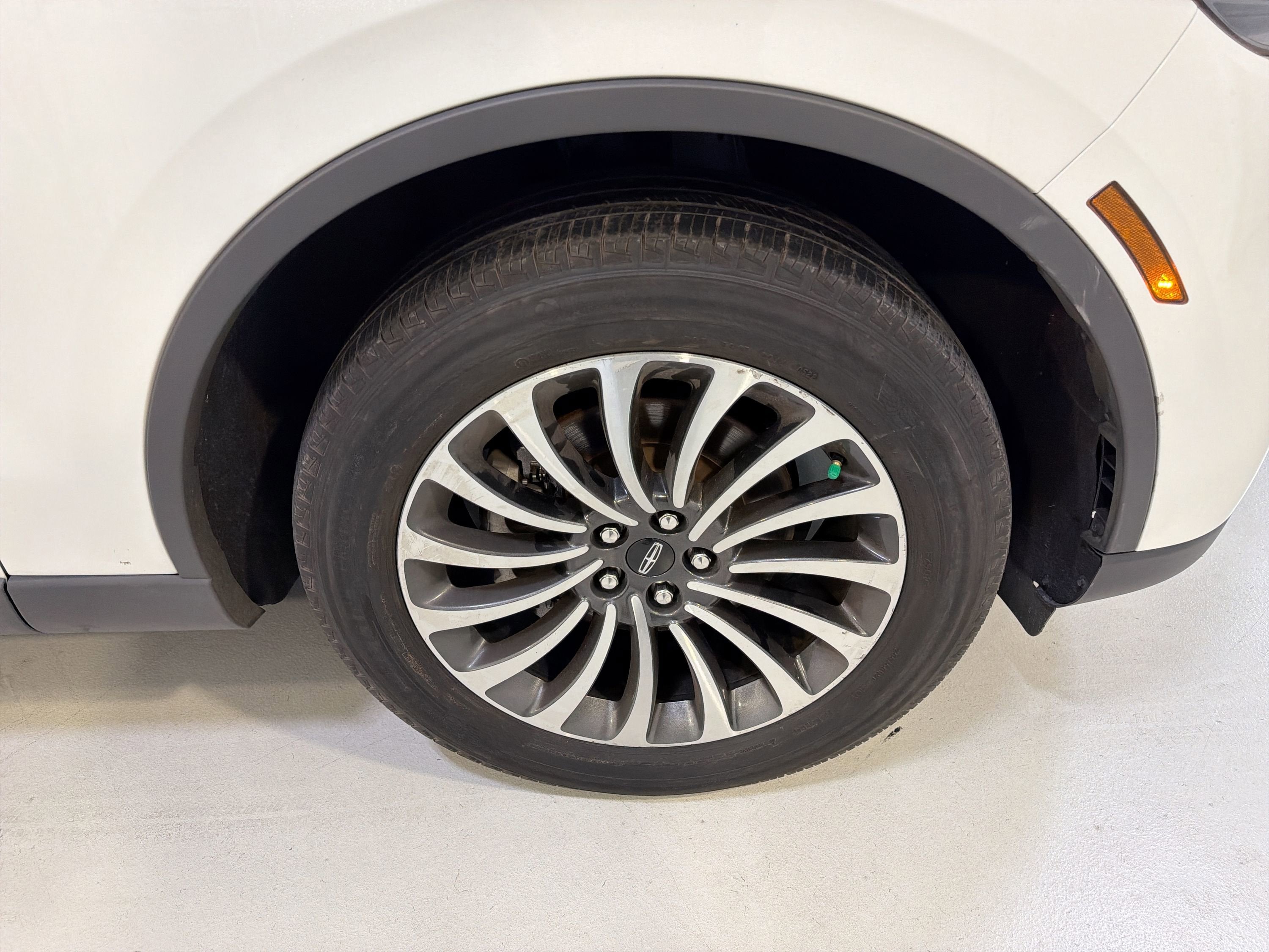 2022 Lincoln Aviator Standard