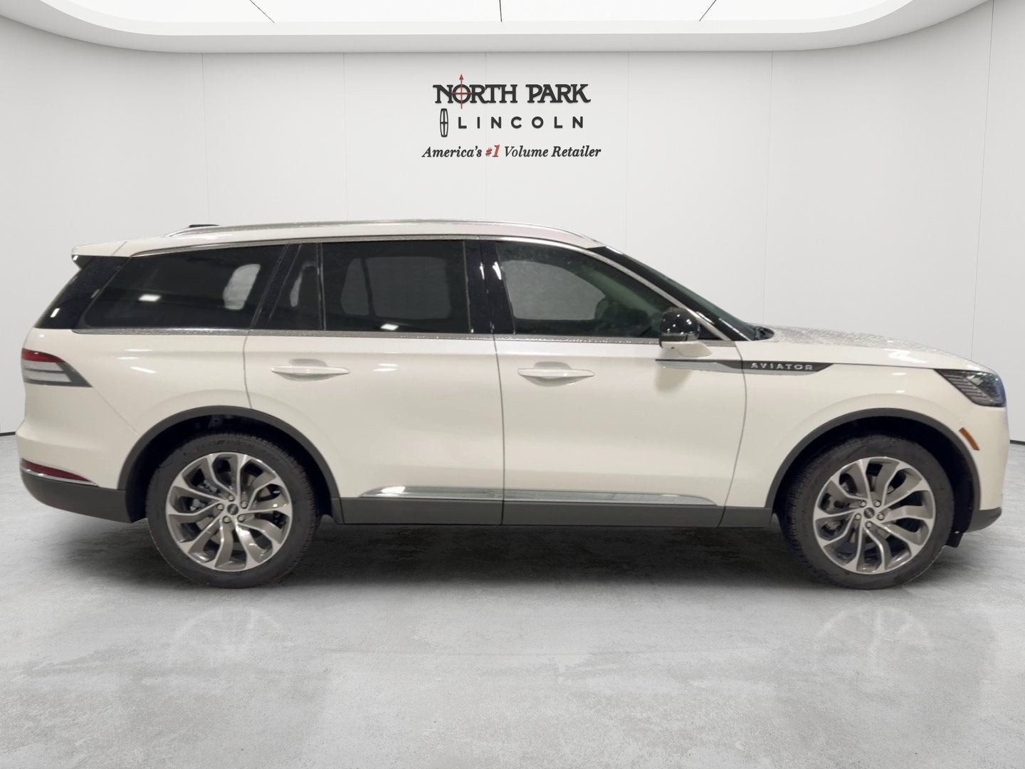 2026 Lincoln Aviator Premiere