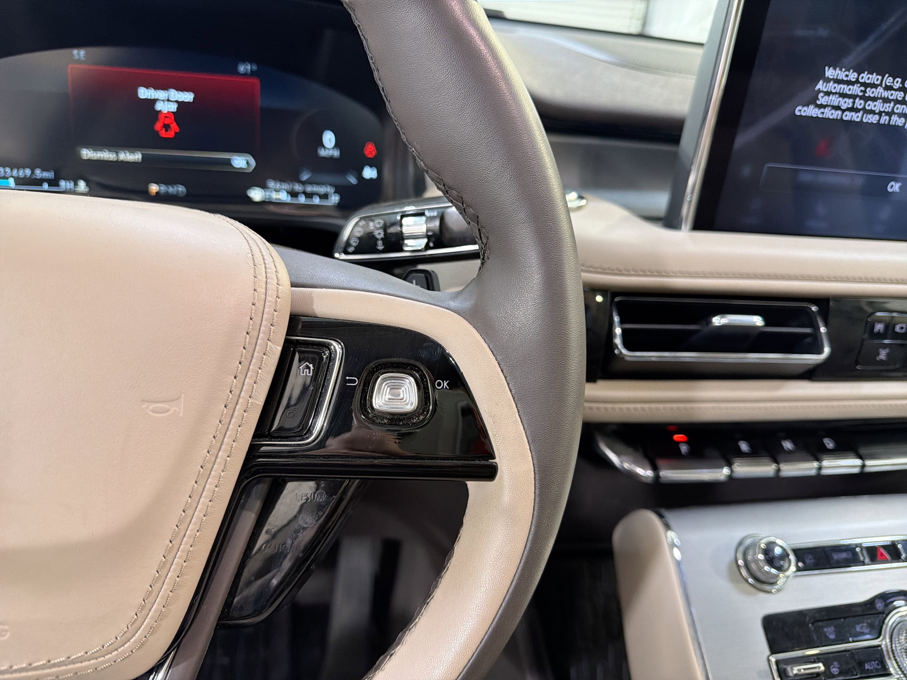 2023 Lincoln Aviator Standard