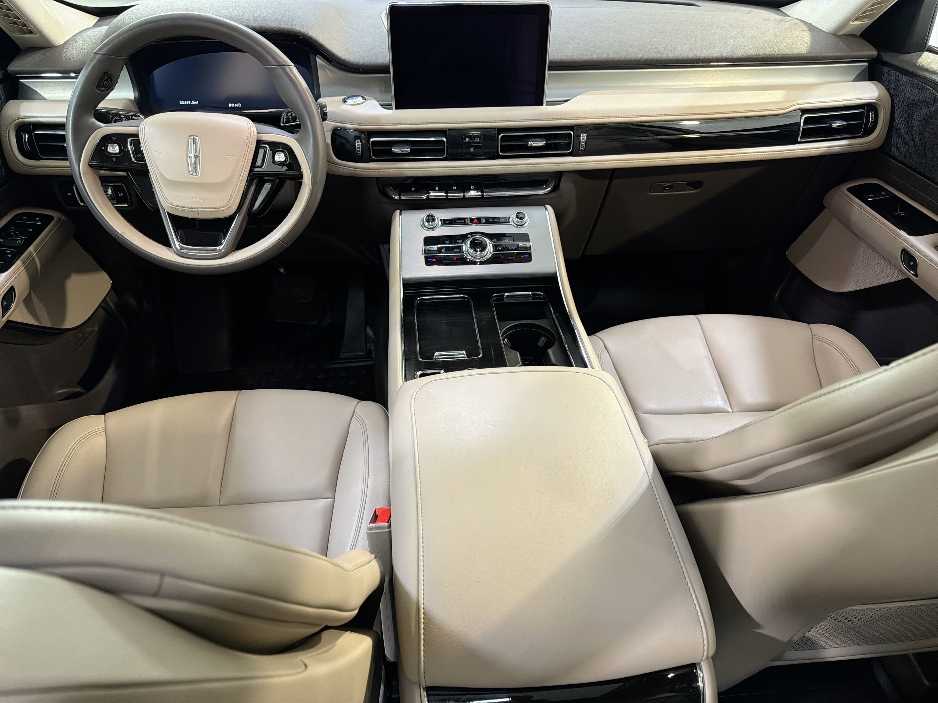 2023 Lincoln Aviator Standard