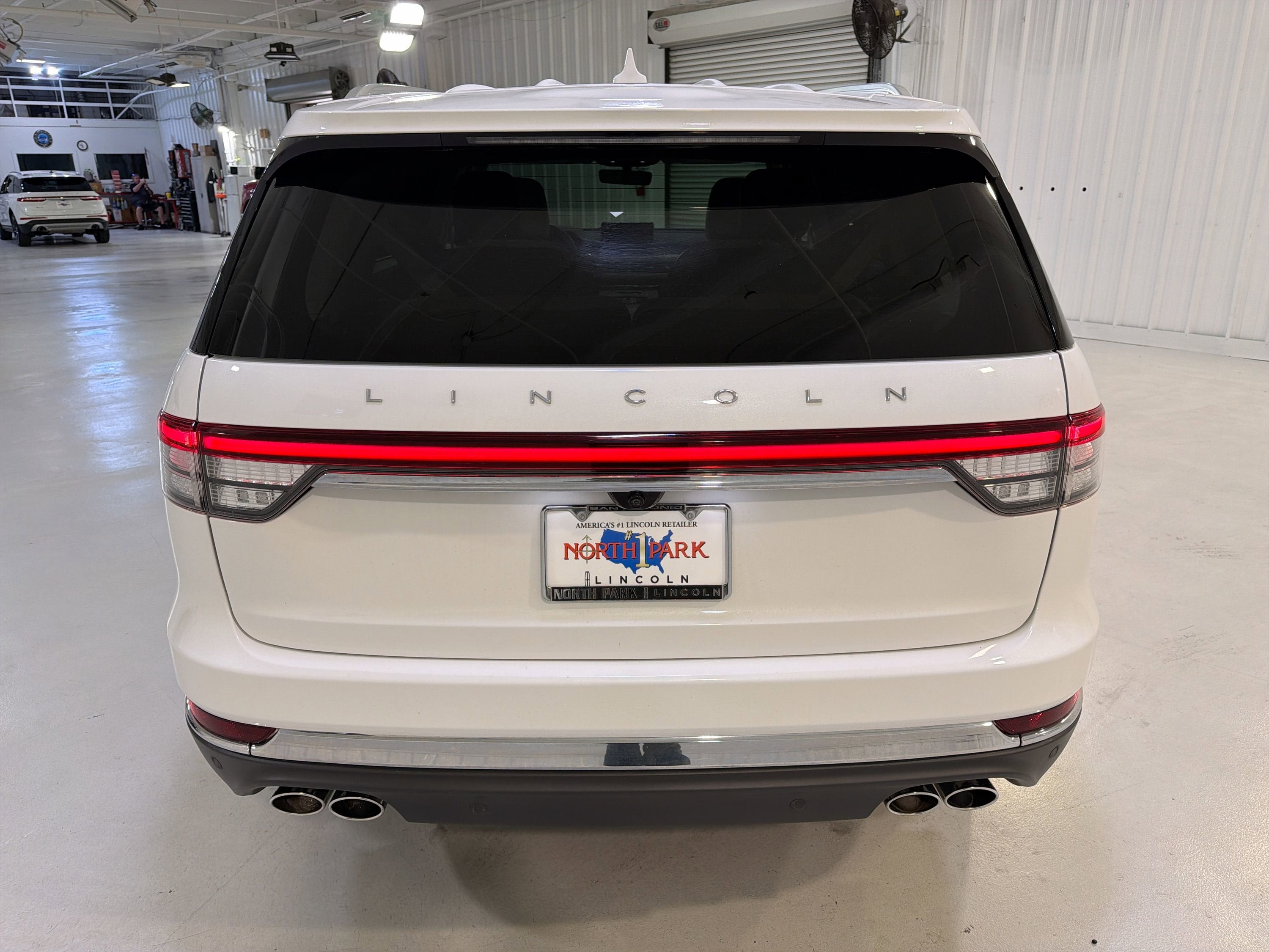 2023 Lincoln Aviator Standard