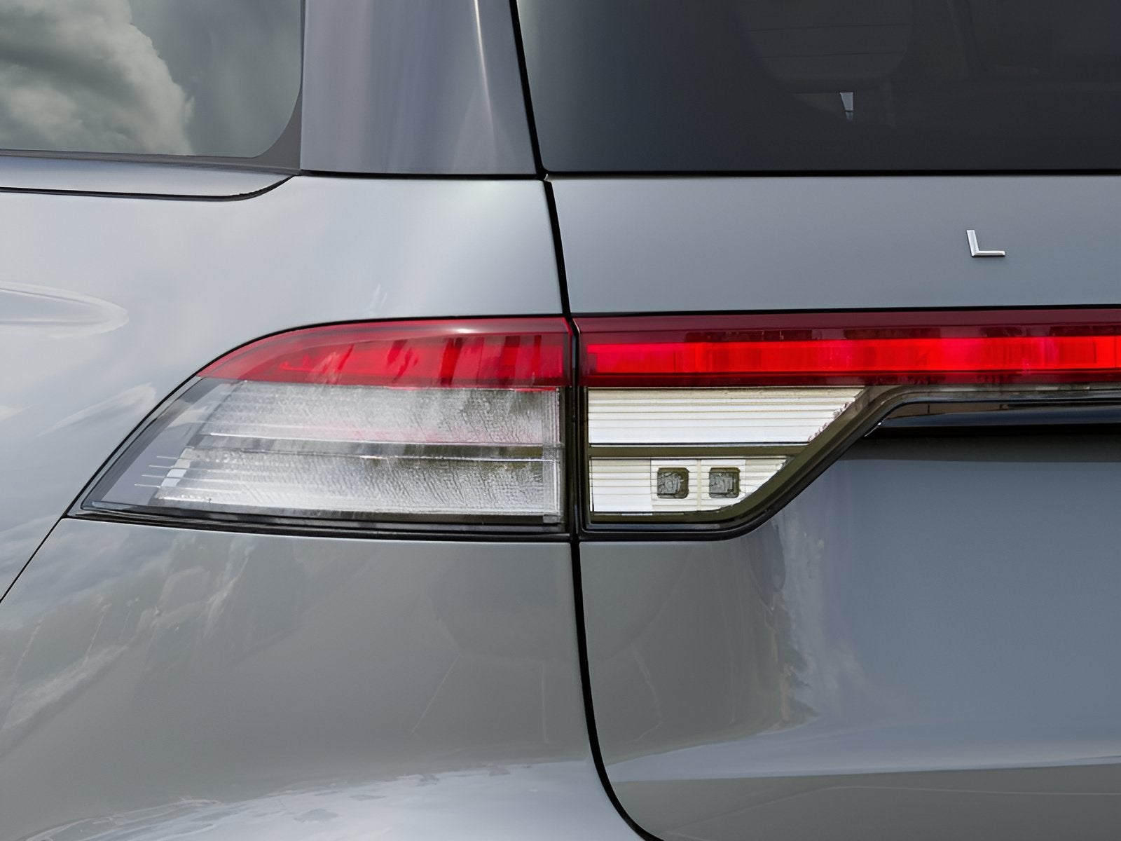 2027 Lincoln Aviator Reserve